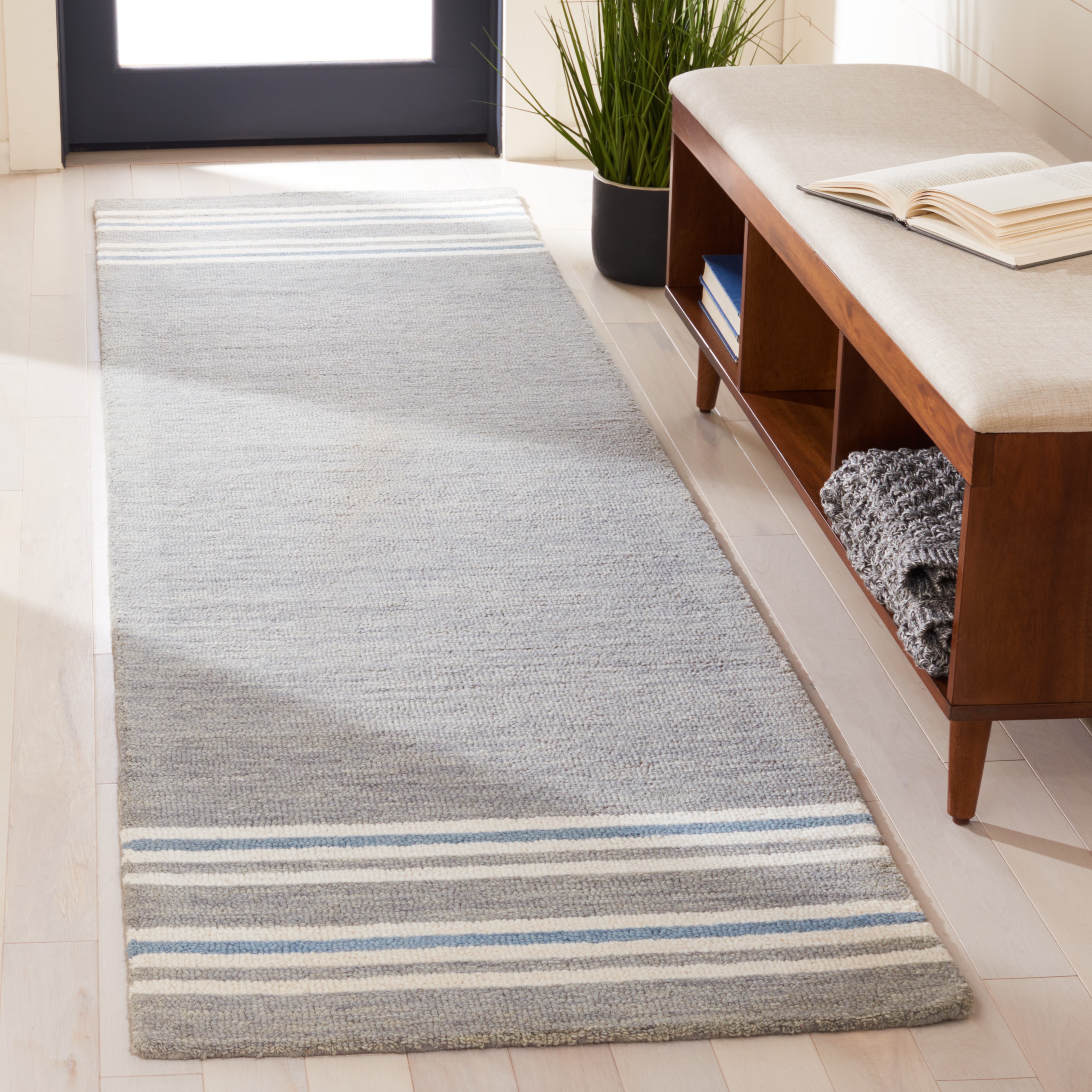 Safavieh MET603F-28 Metro Shinobu 2 x 8 (ft) Tufted Wool Gray/Blue Rectangular Indoor Stripe Farmhouse/Cottage Runner rug