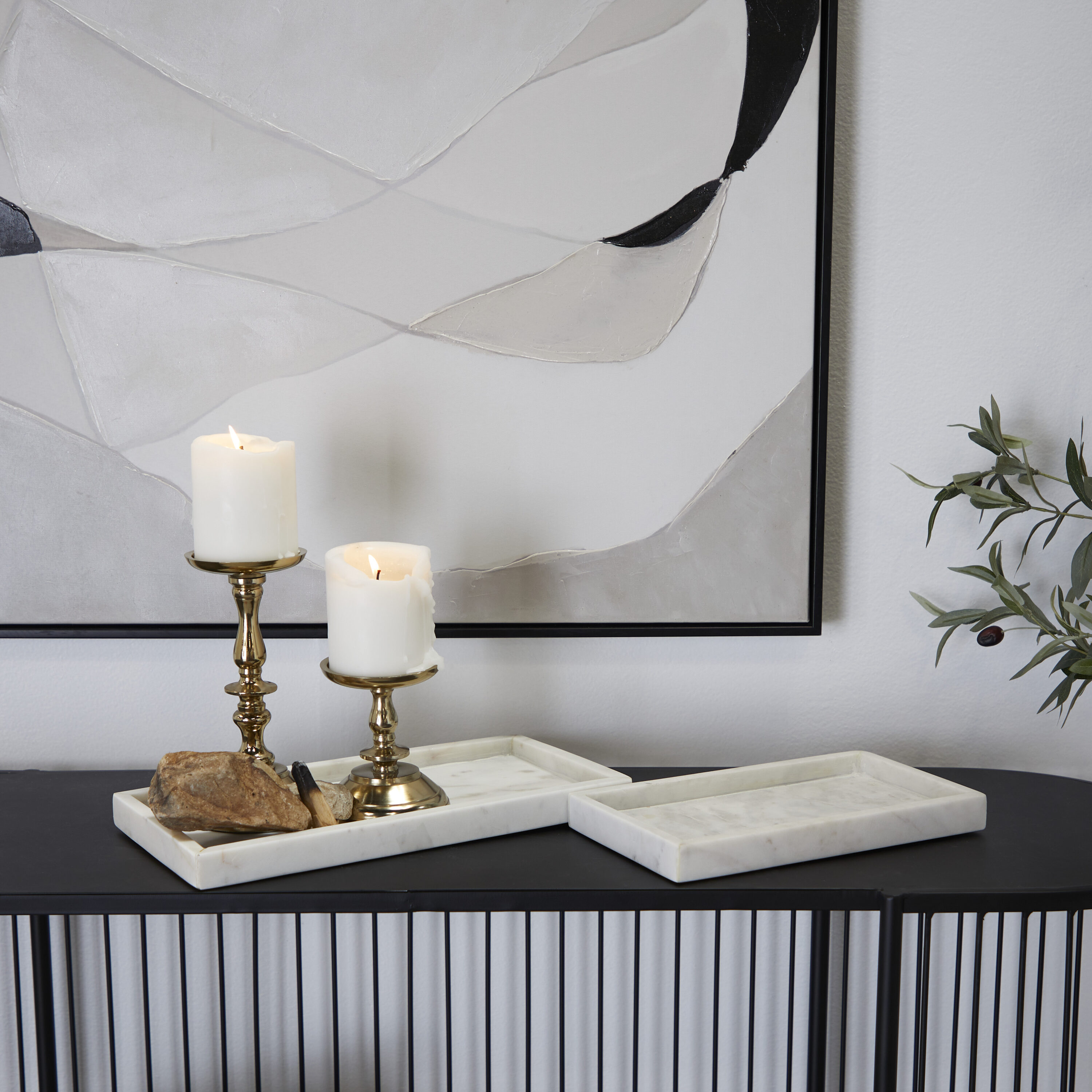 CosmoLiving by Cosmopolitan 95000 2 -Pack White Marble Modern Decorative tray