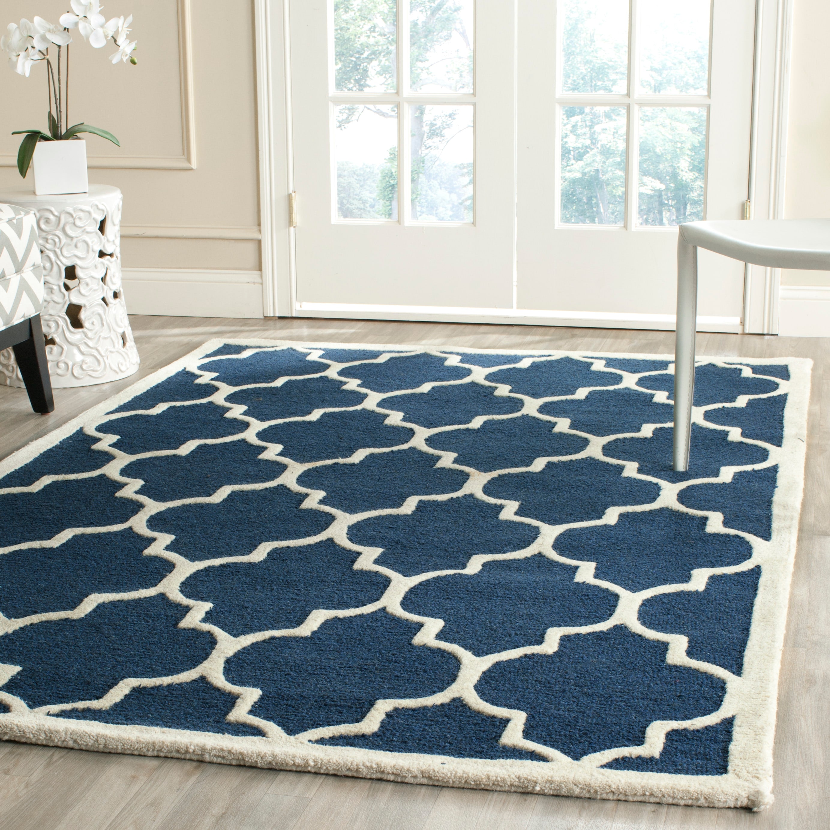 Safavieh CAM134G-5 Cambridge 134 Navy/Ivory Contemporary 5ft x 8ft Medium Rectangle Rug