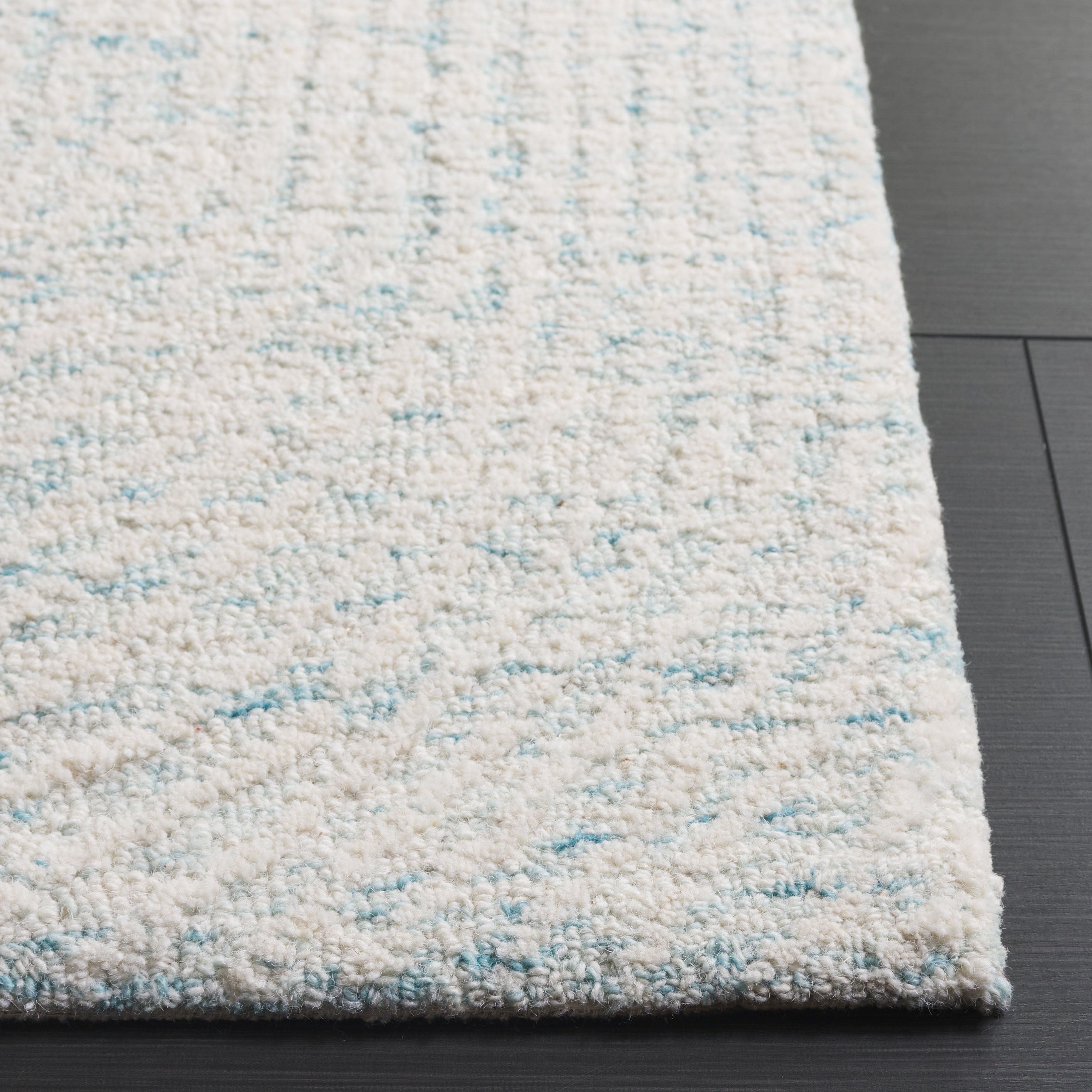 Safavieh PNE602J-4 rugs - View #3
