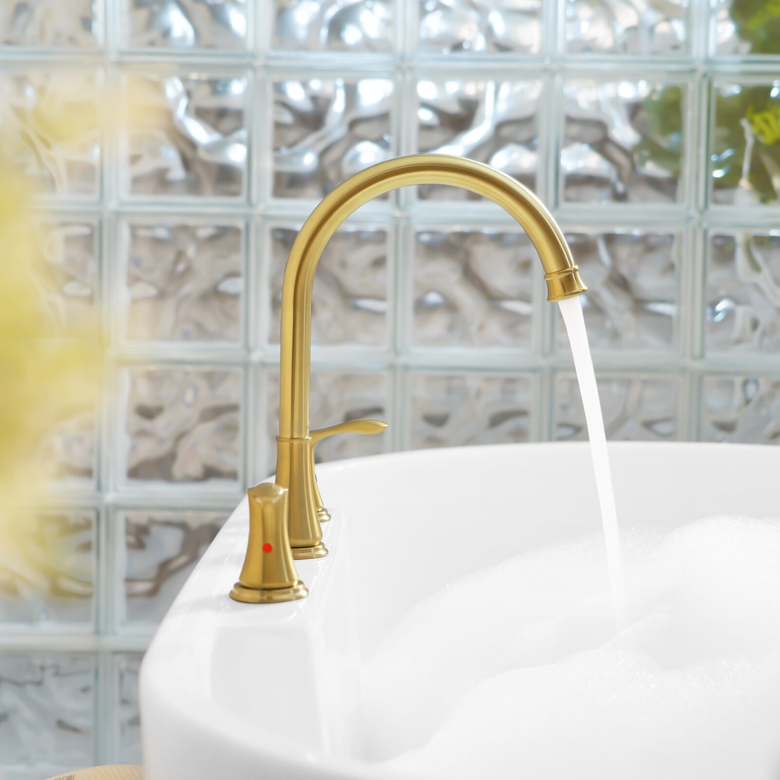 Demeter Brushed Gold High Arc 2-Handle Roman Tub Faucet