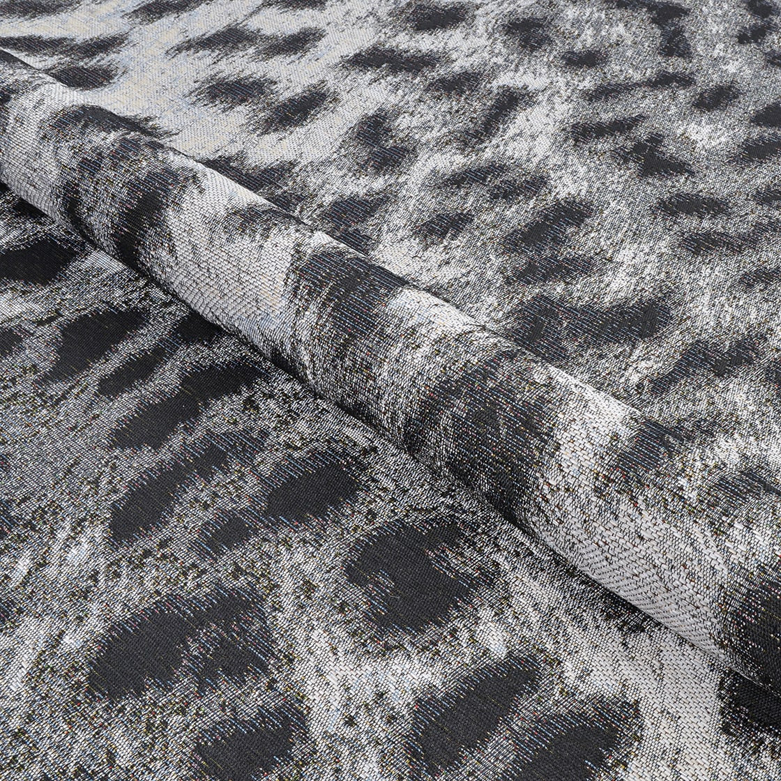 Dolce Ivory-Charcoal 2'3" x 3'11" Reversible Indoor/Outdoor Rug