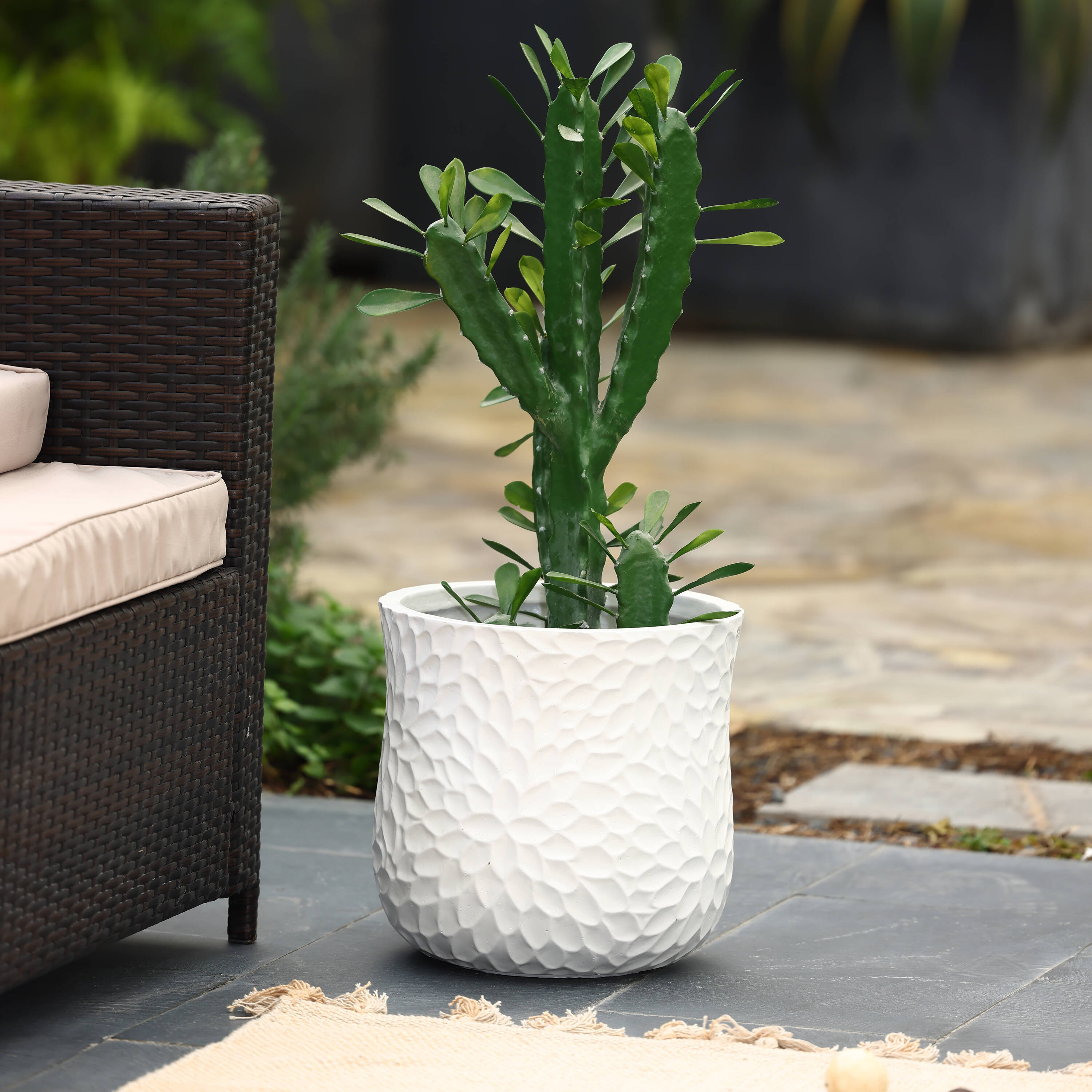 LuxenHome WHPL1572 Planter-Window-Box - View #2