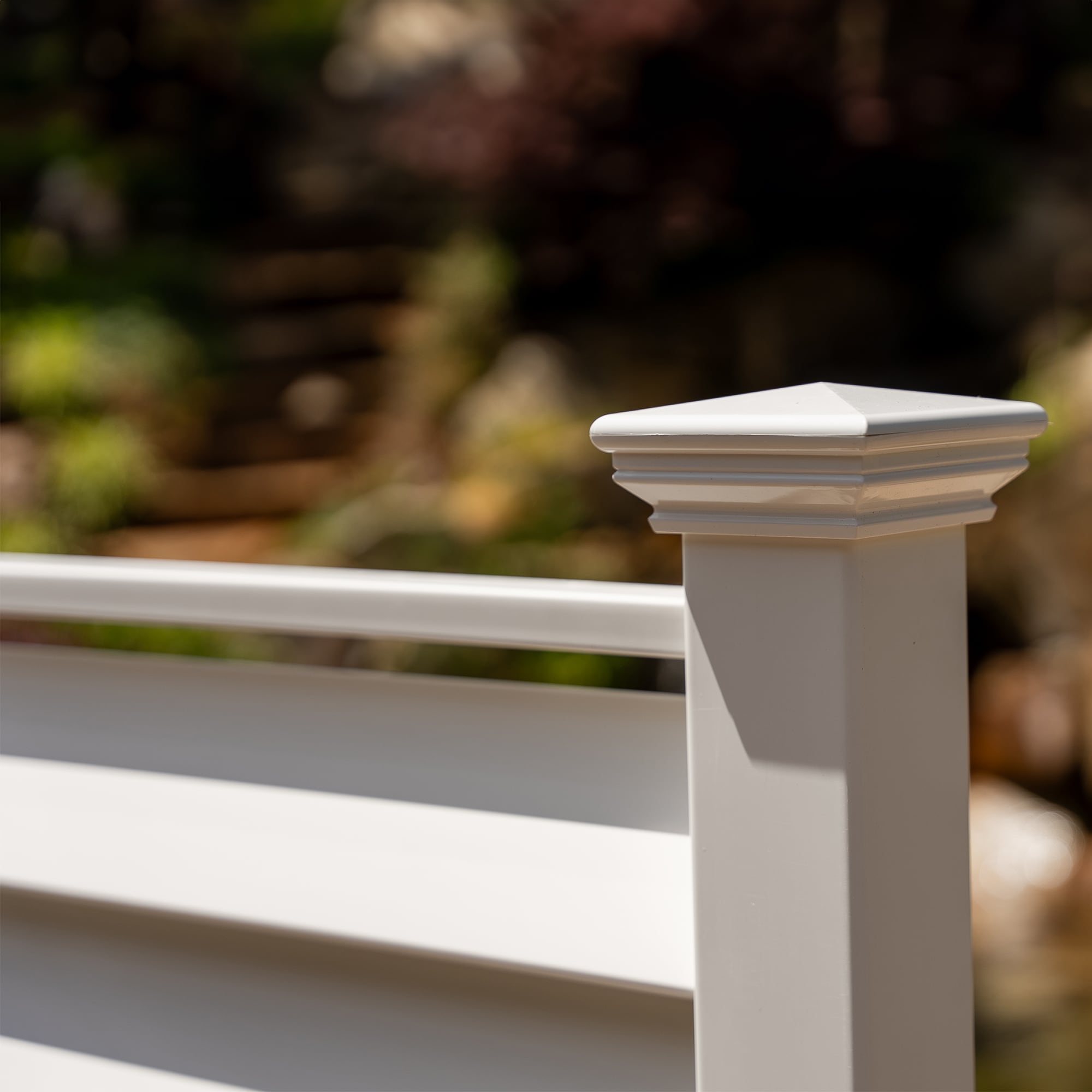 Lexington 6ft White Vinyl Privacy Screen with Planter Box