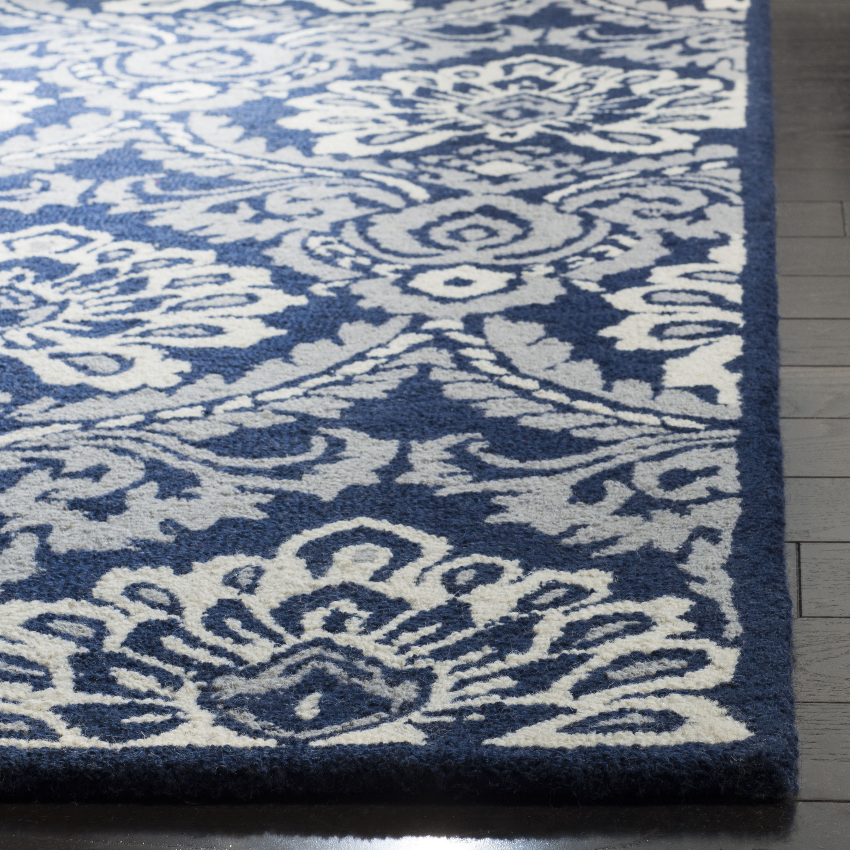Safavieh BLM106B-28 rugs - View #3