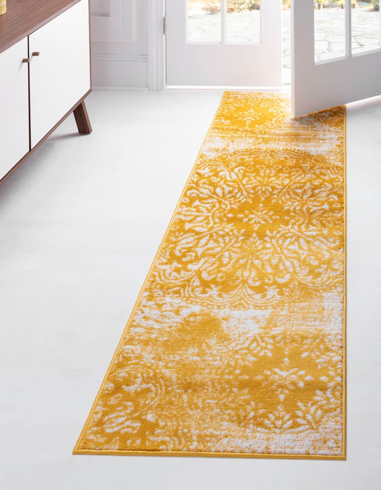 Unique Loom 3141641 Sofia 3 x 16 (ft) Loomed Polypropylene Yellow Rectangular Indoor Floral Bohemian/Eclectic Runner