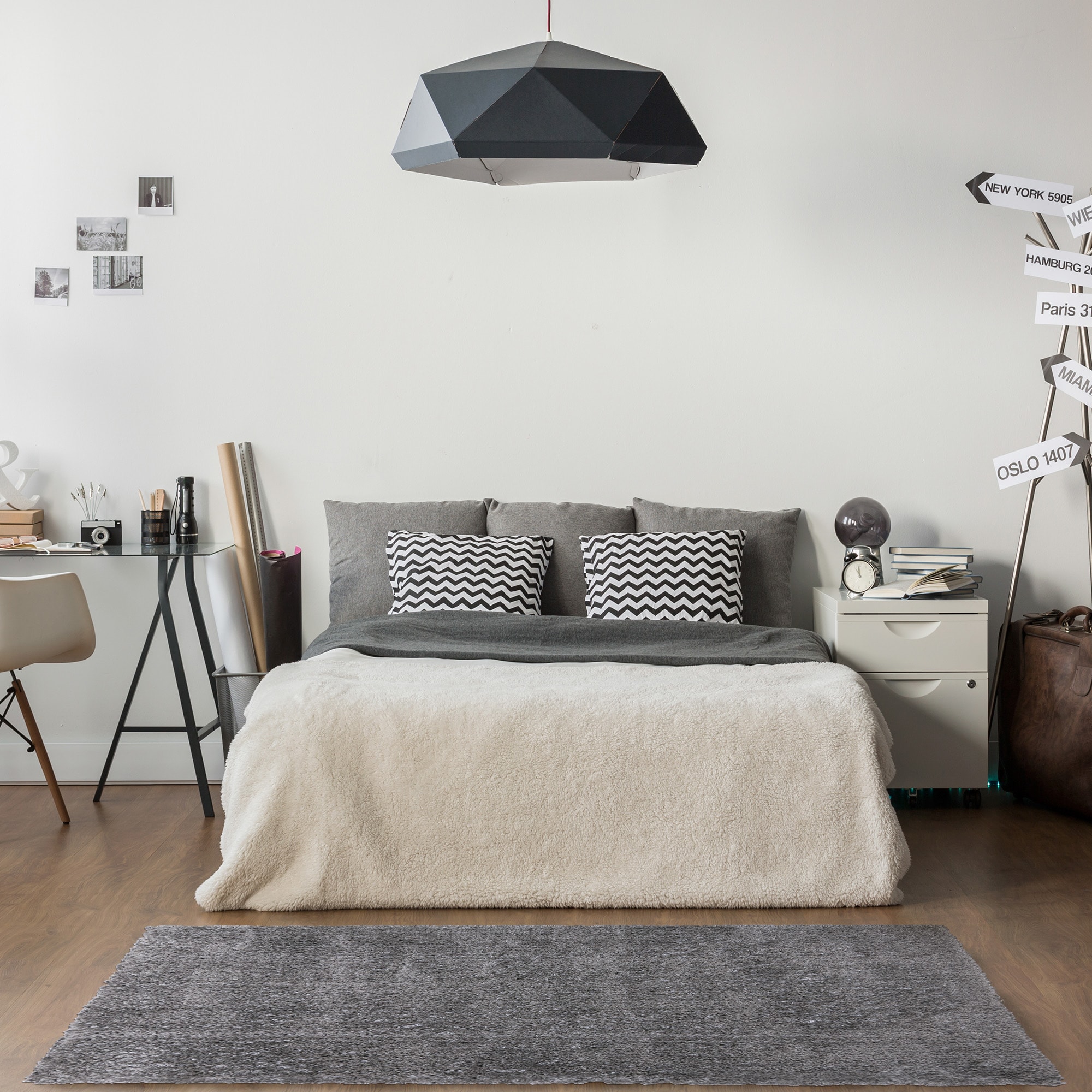 Style Selections 19339 4 X 6 (ft) Gray Indoor Solid Area Rug