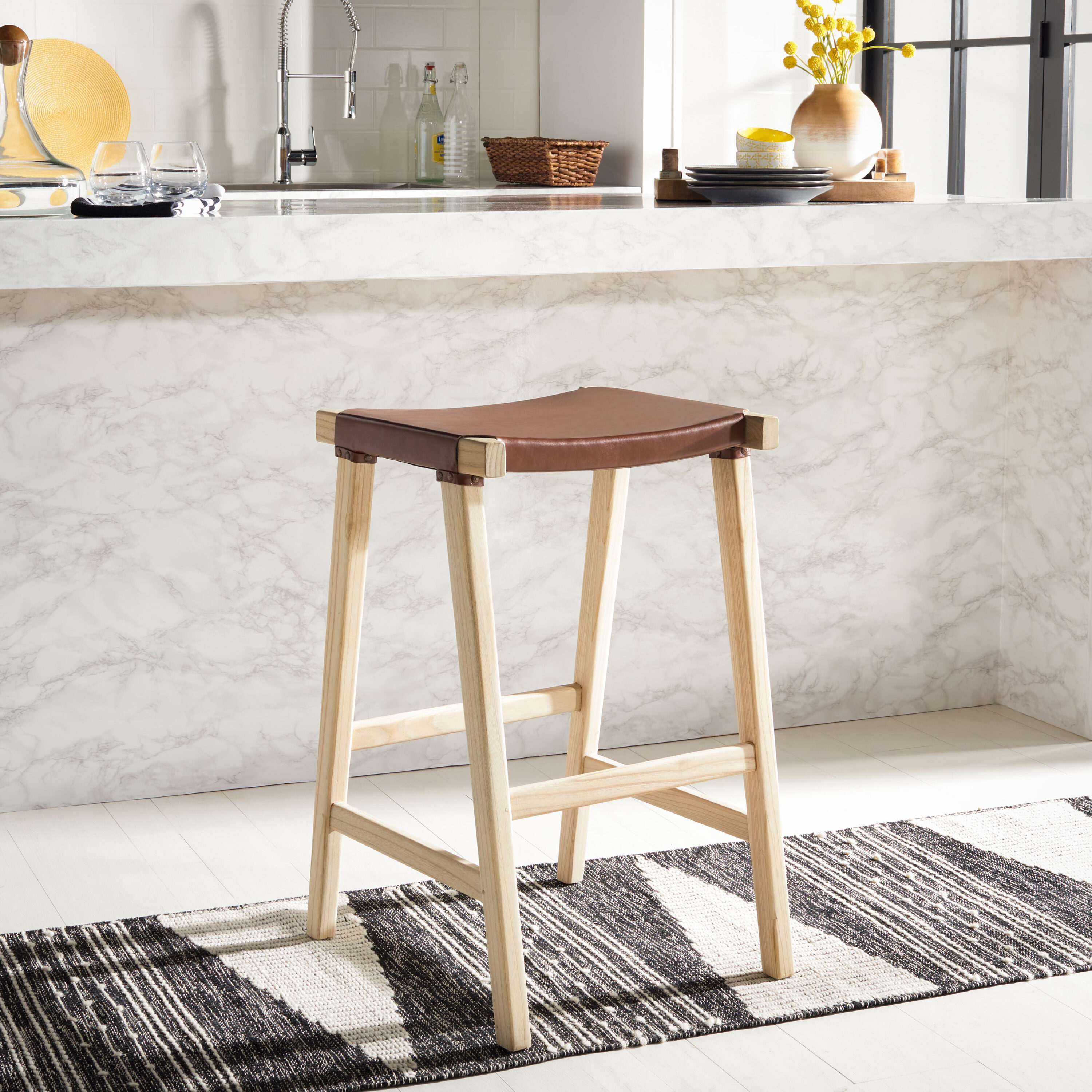 Safavieh BST1010B stools - View #2
