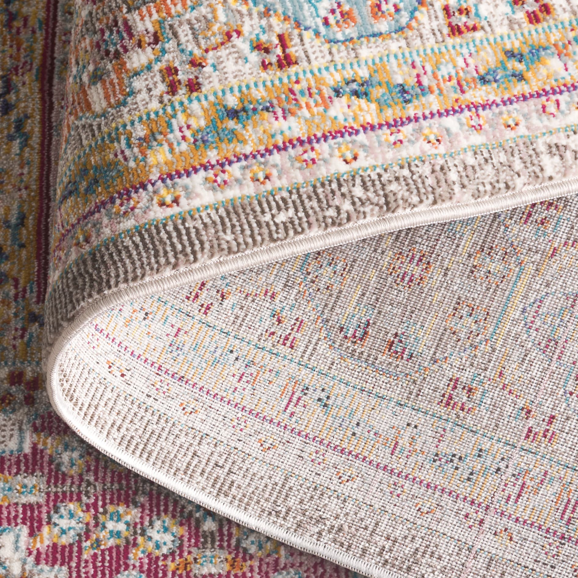 Safavieh ARA127C-3 rugs - View #6
