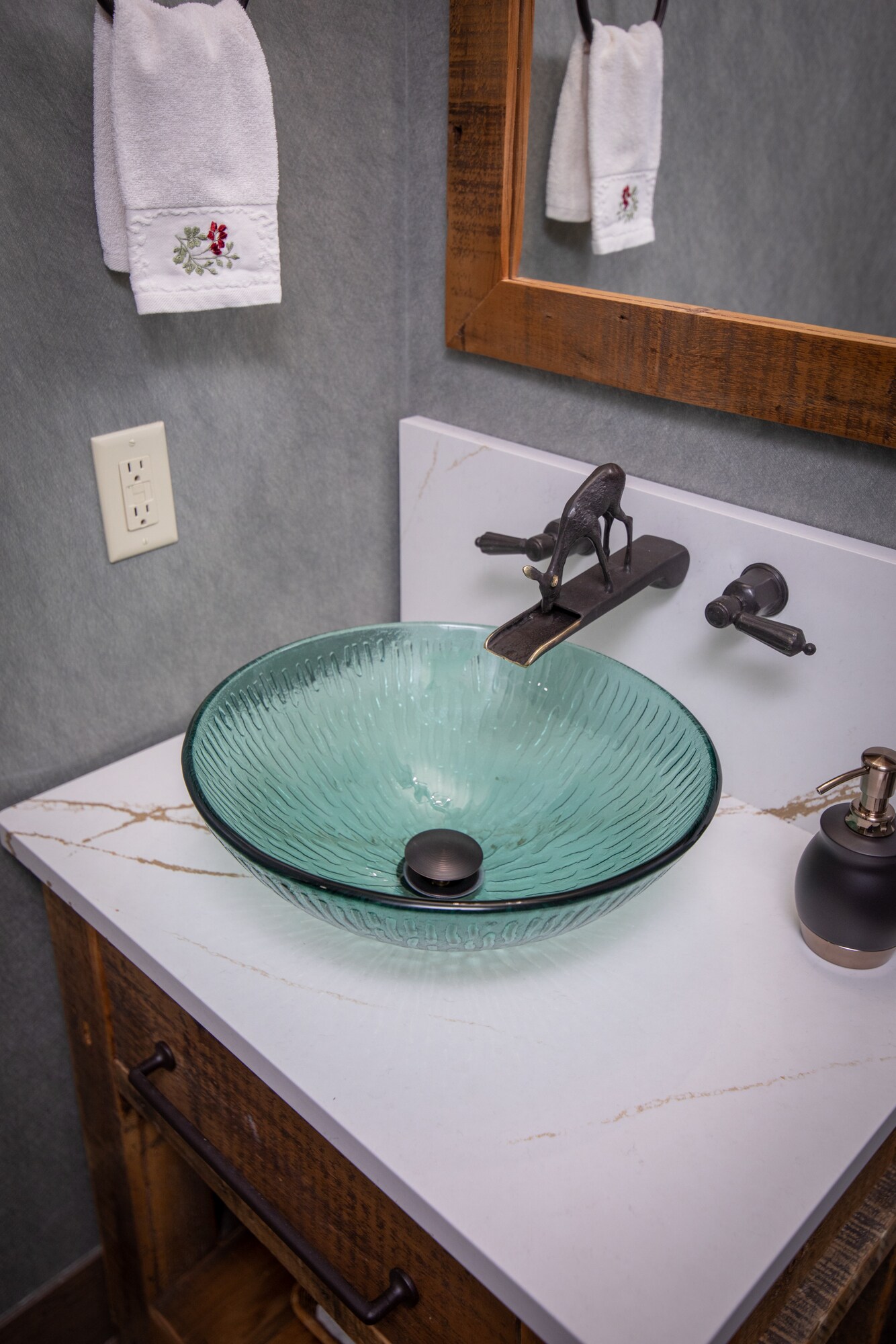 Eden Bath EBGS56 Bath-Sink - View #5