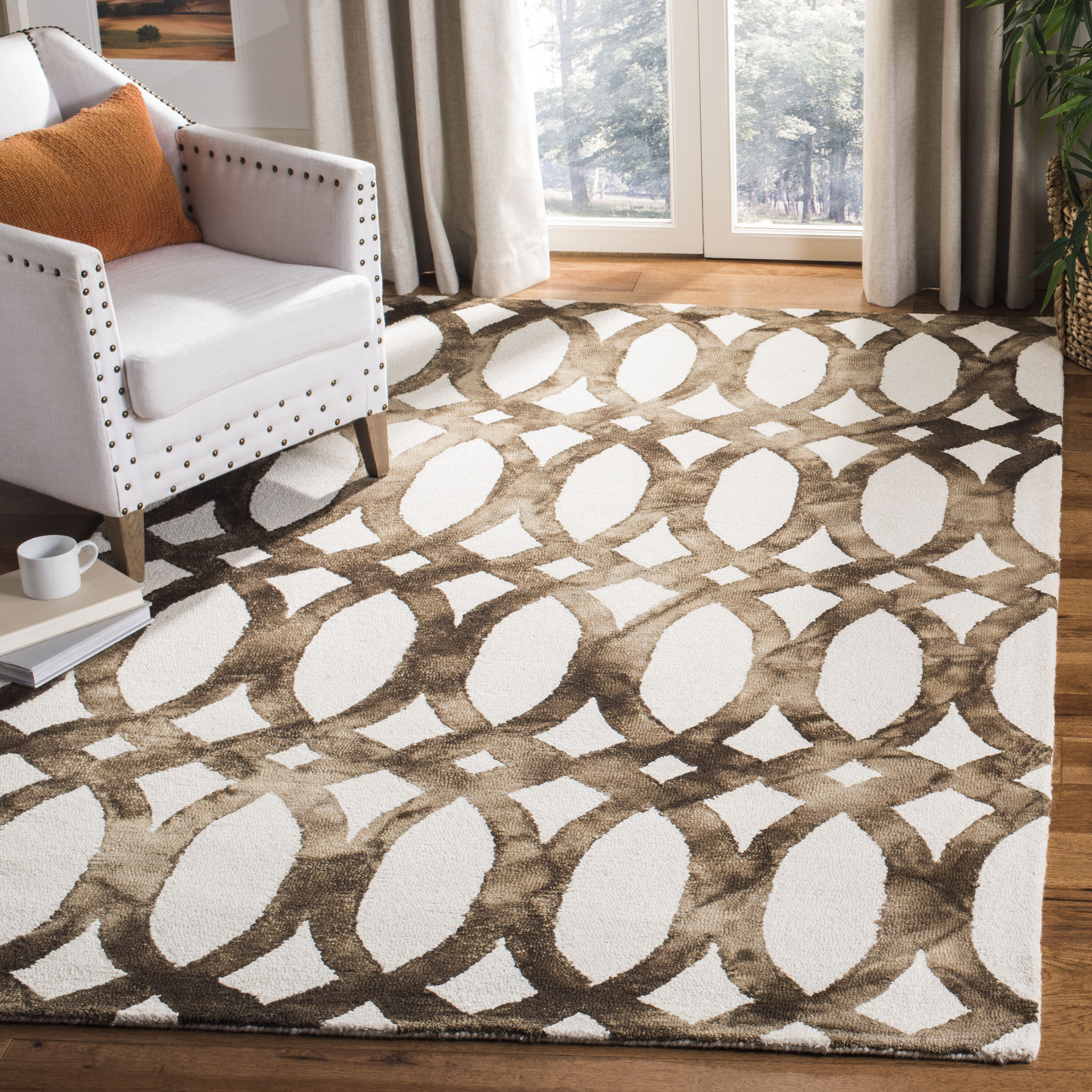  Dip Dye 675 Ivory/Chocolate Contemporary 4ft x 6ft Small Rectangle Rug