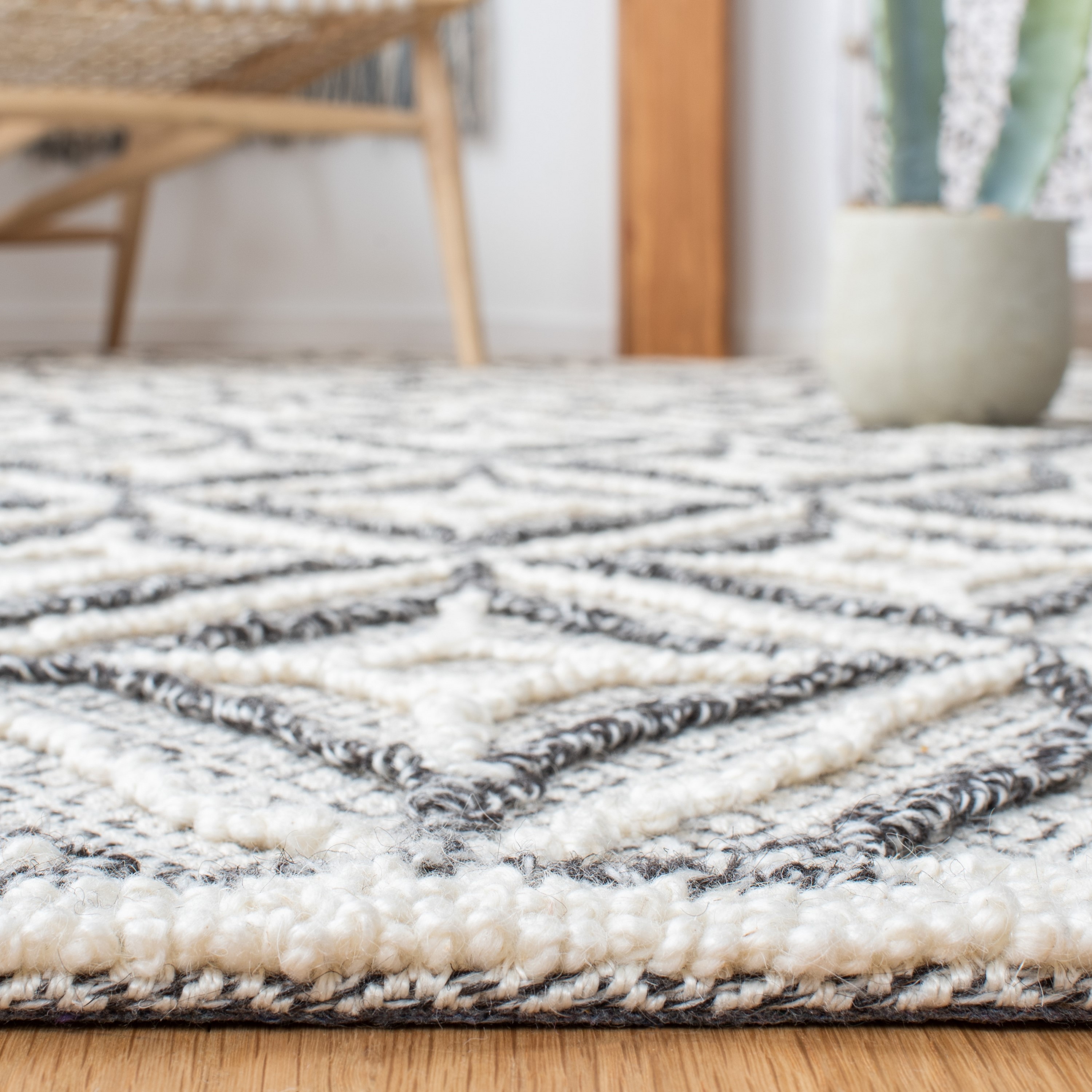 Safavieh TRC212F-3 rugs - View #4