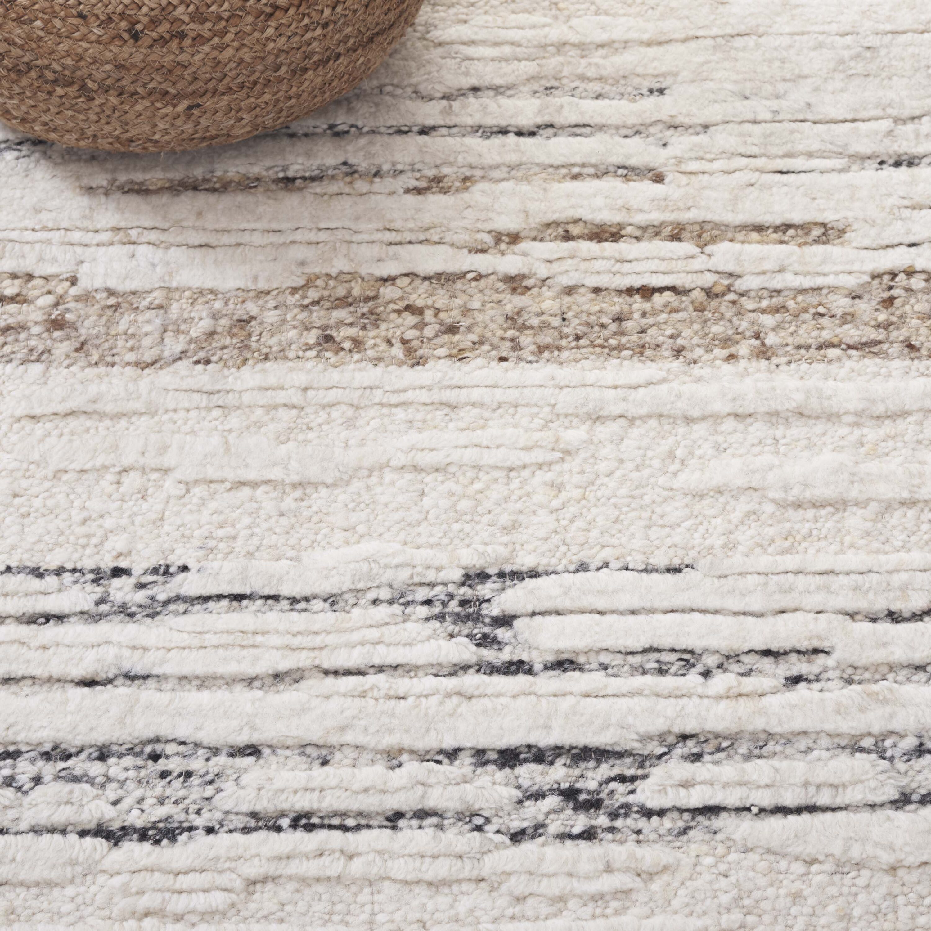 Safavieh TRI121A-6 rugs - View #4