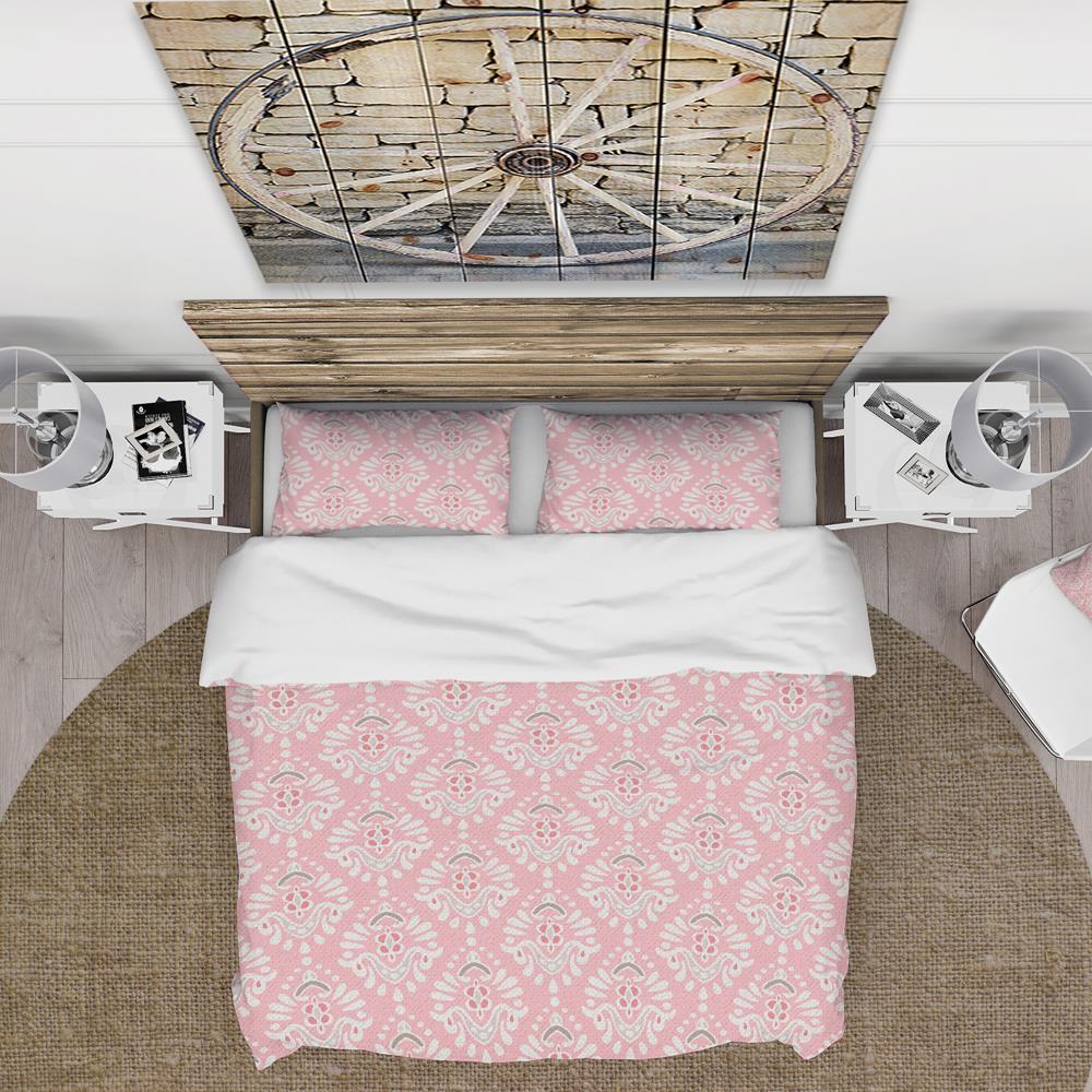 Designart BED18658-Q bedding - View #3