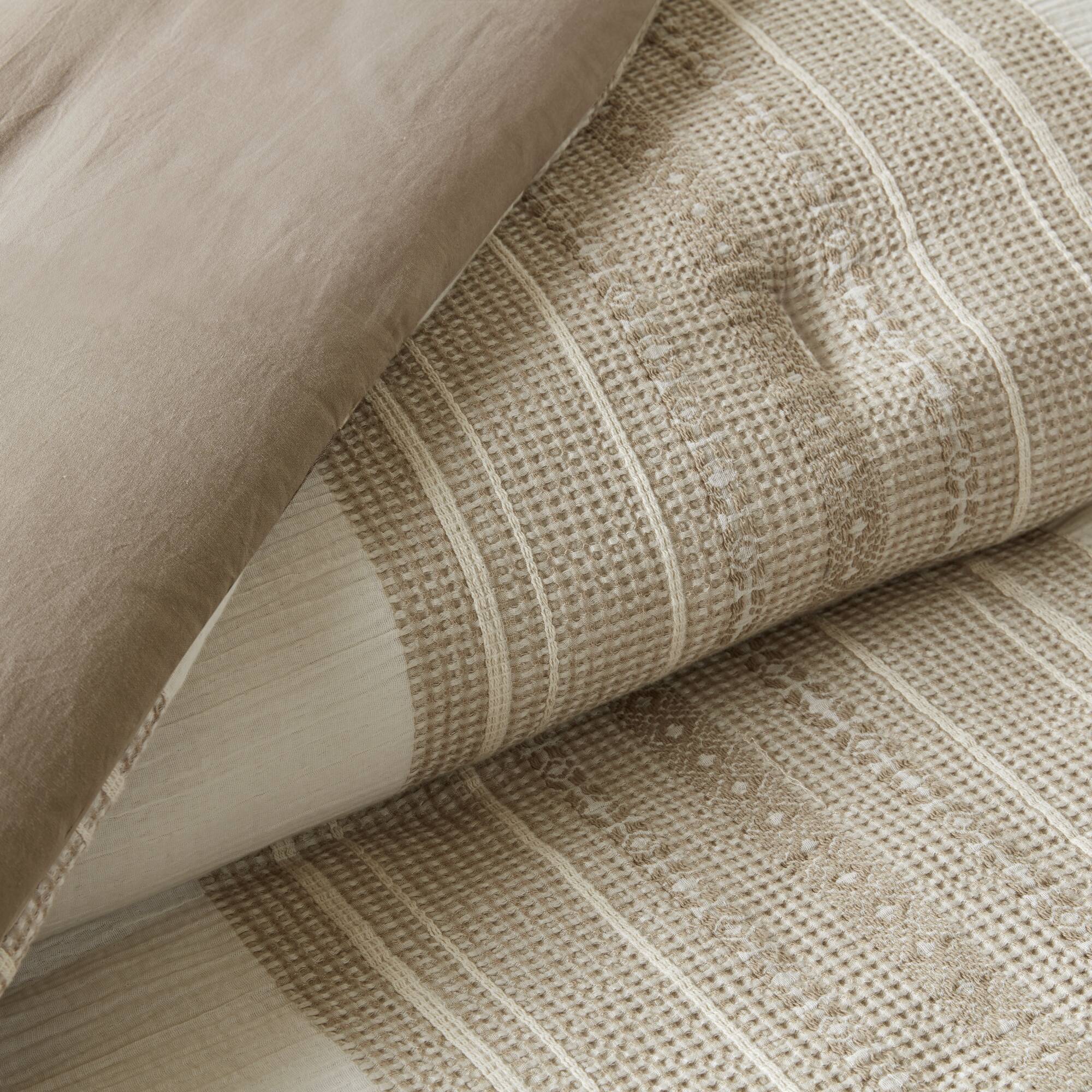GDFStudio 351486 Comforters-And-Bedspreads - View #17