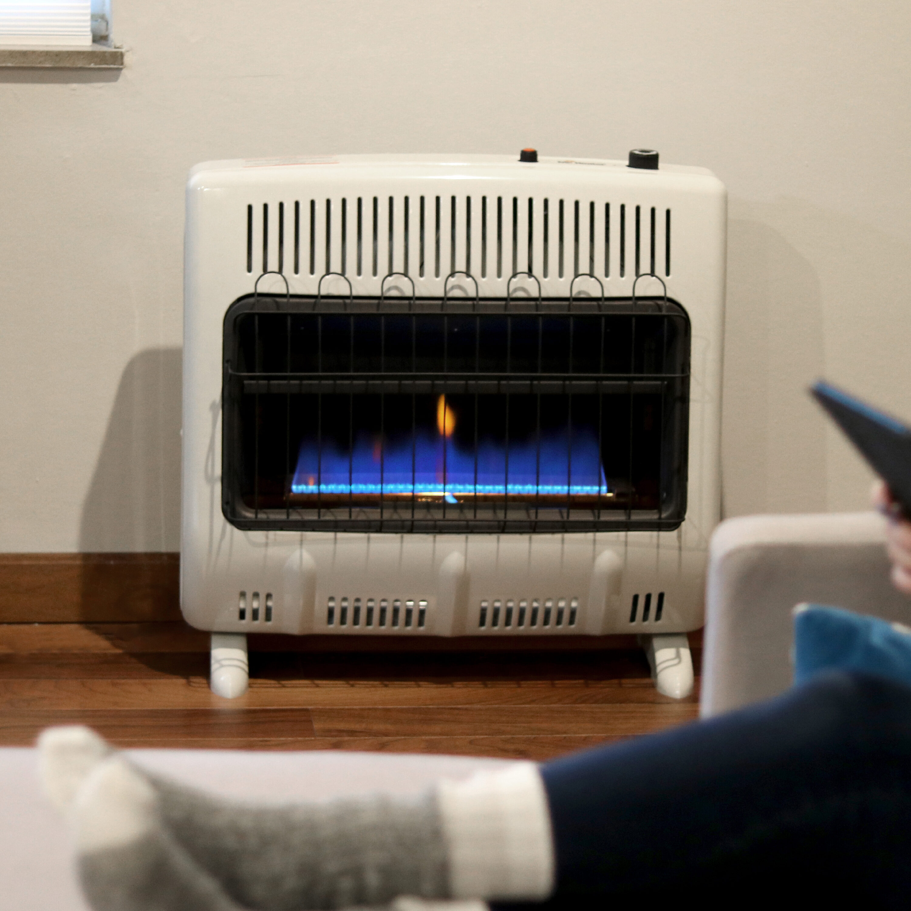 Mr. Heater F299731 Gas-Heaters - View #2