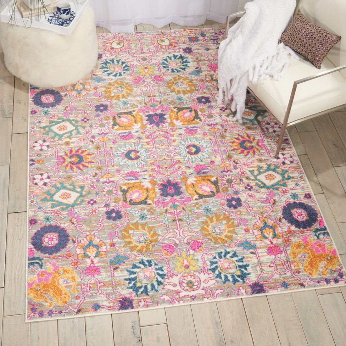 Elysian Silver Floral 5'3" x 7'3" Synthetic Area Rug