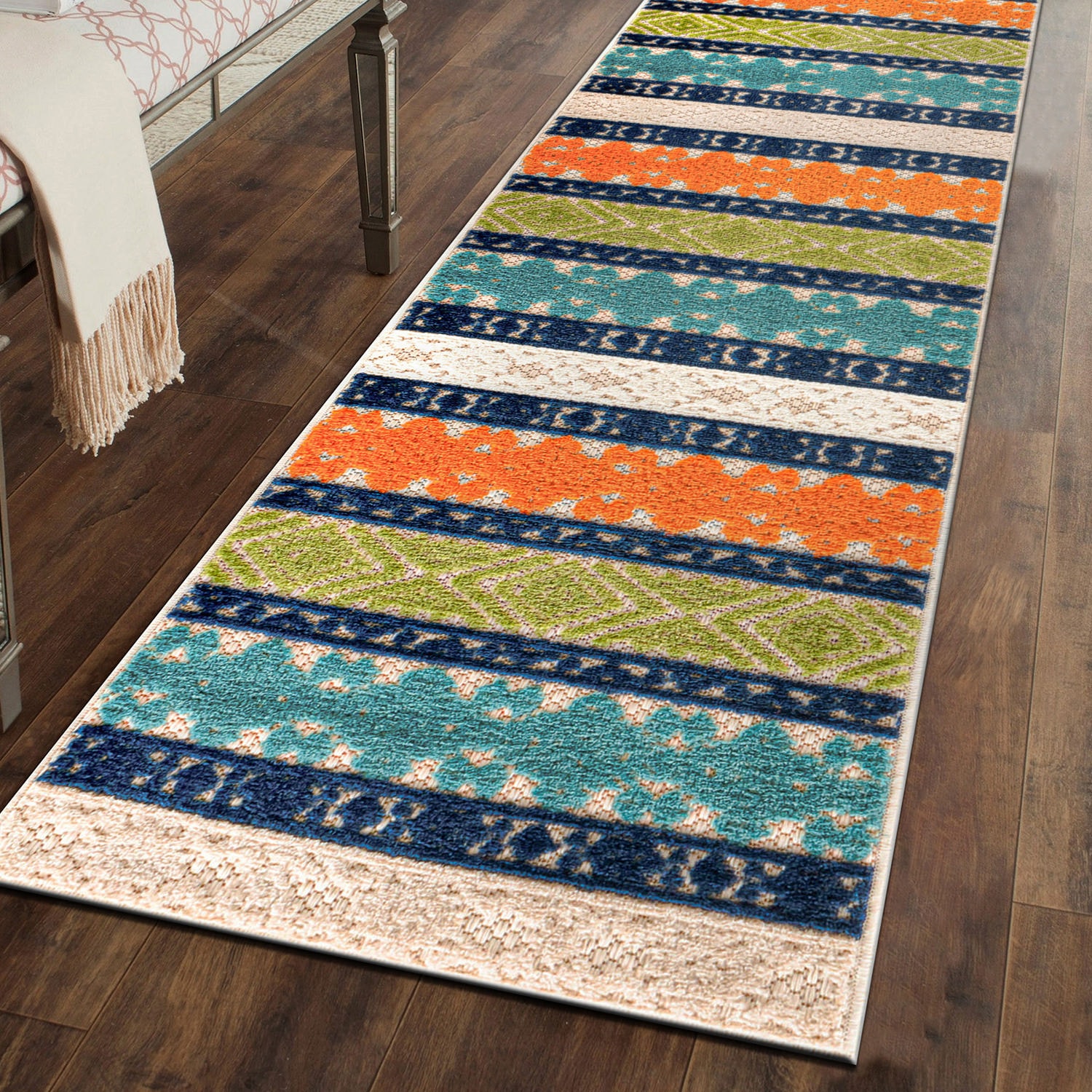 Vienna Bohemian Multicolor Synthetic Indoor/Outdoor Area Rug 5' x 7'
