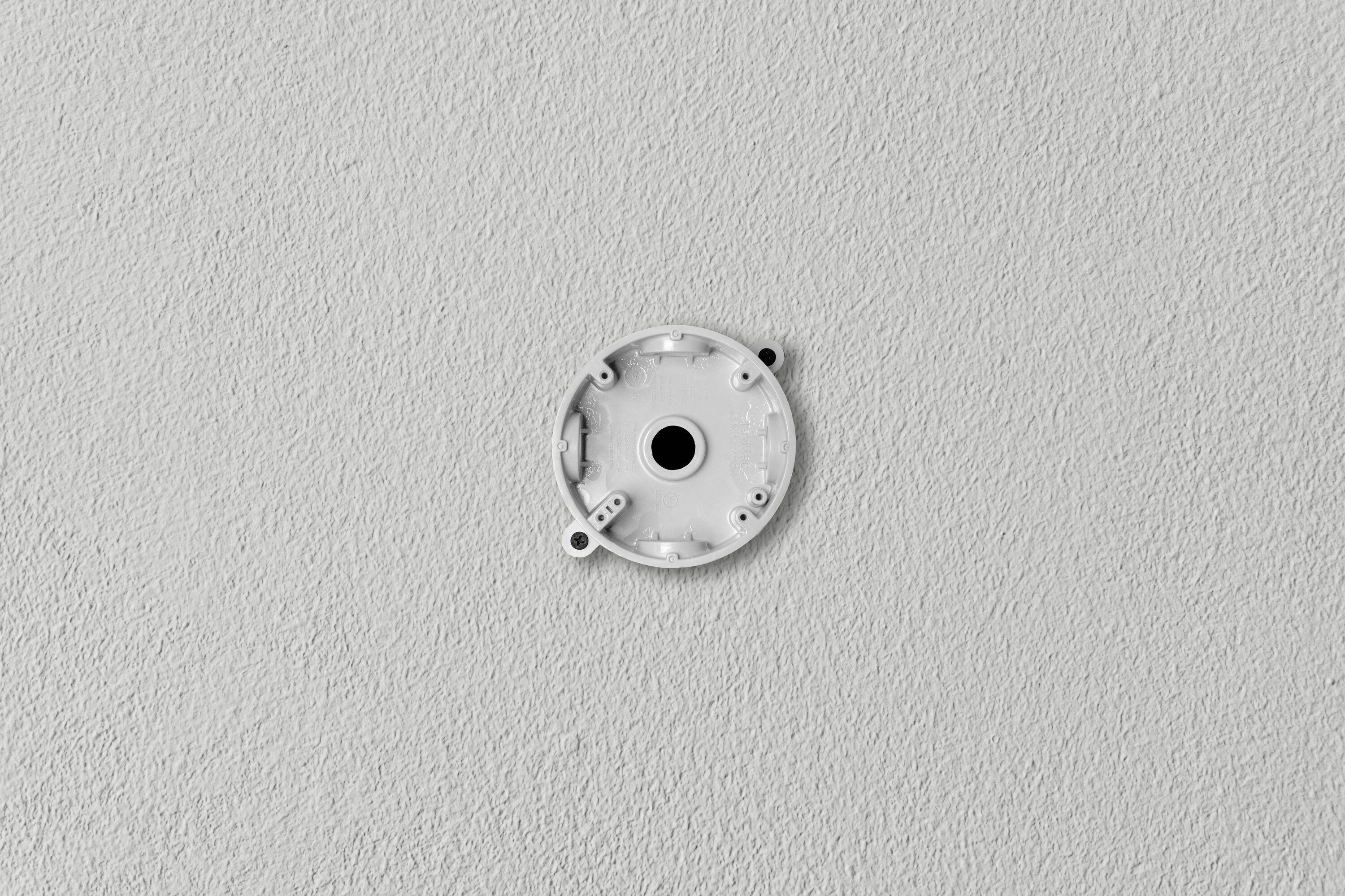 Hubbell PRB57550WH Electrical-Box - View #3