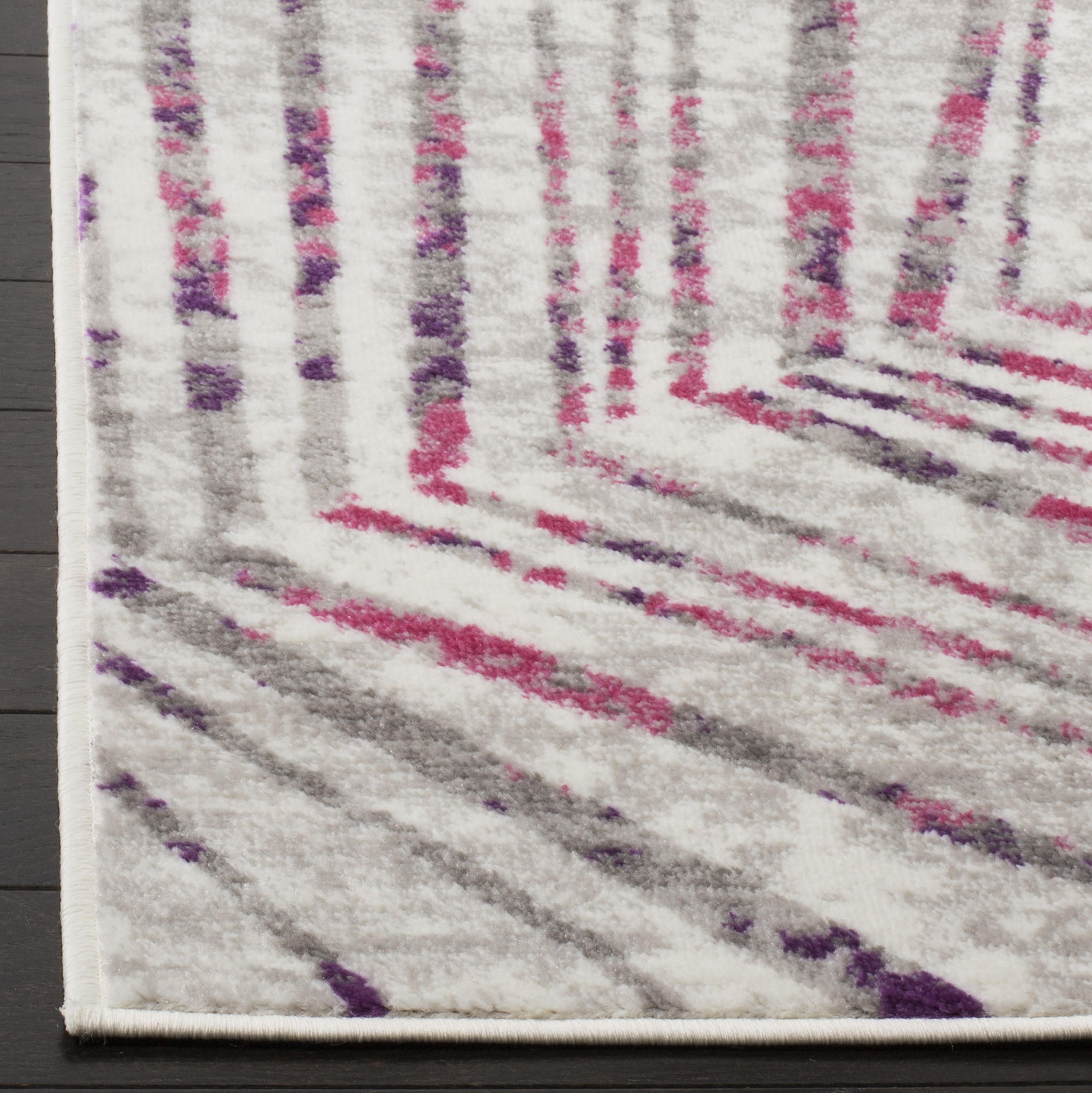 Safavieh SKY191P-5 rugs - View #3