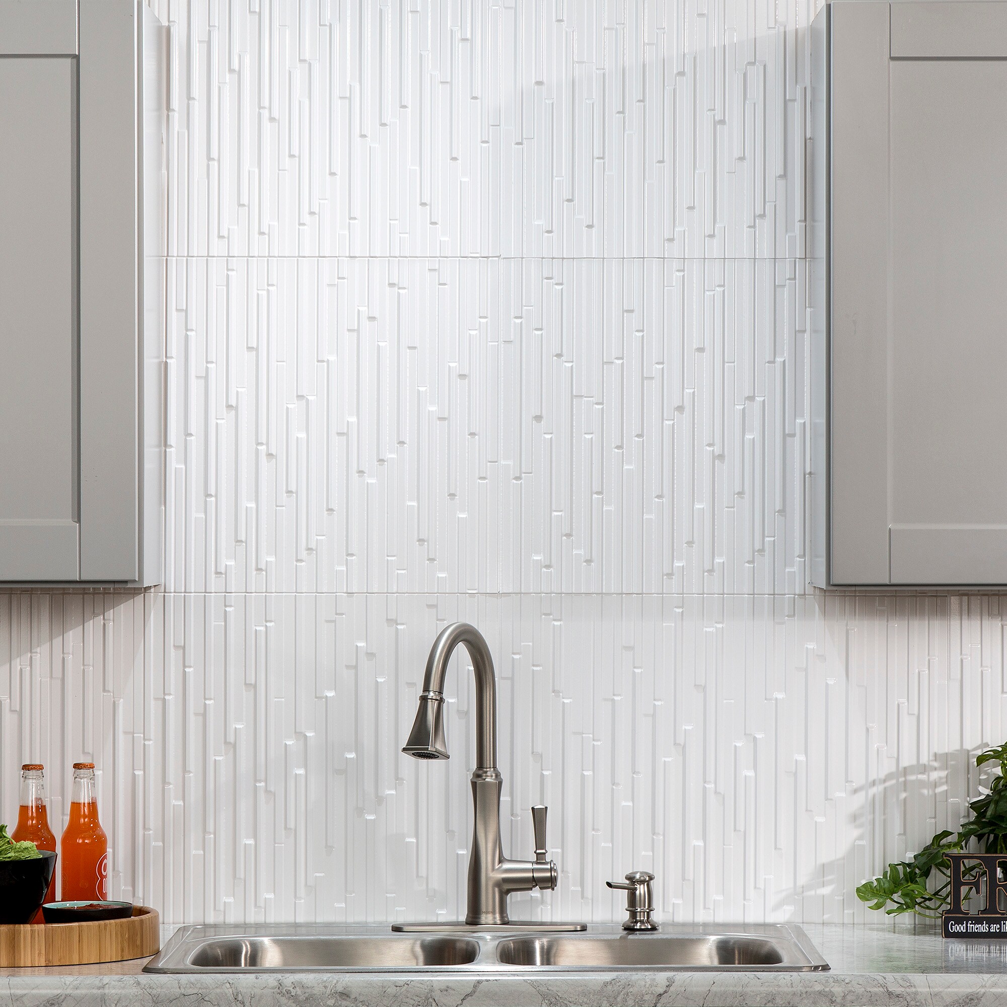 Fasade PB7100 Kitchen-Panels - View #5