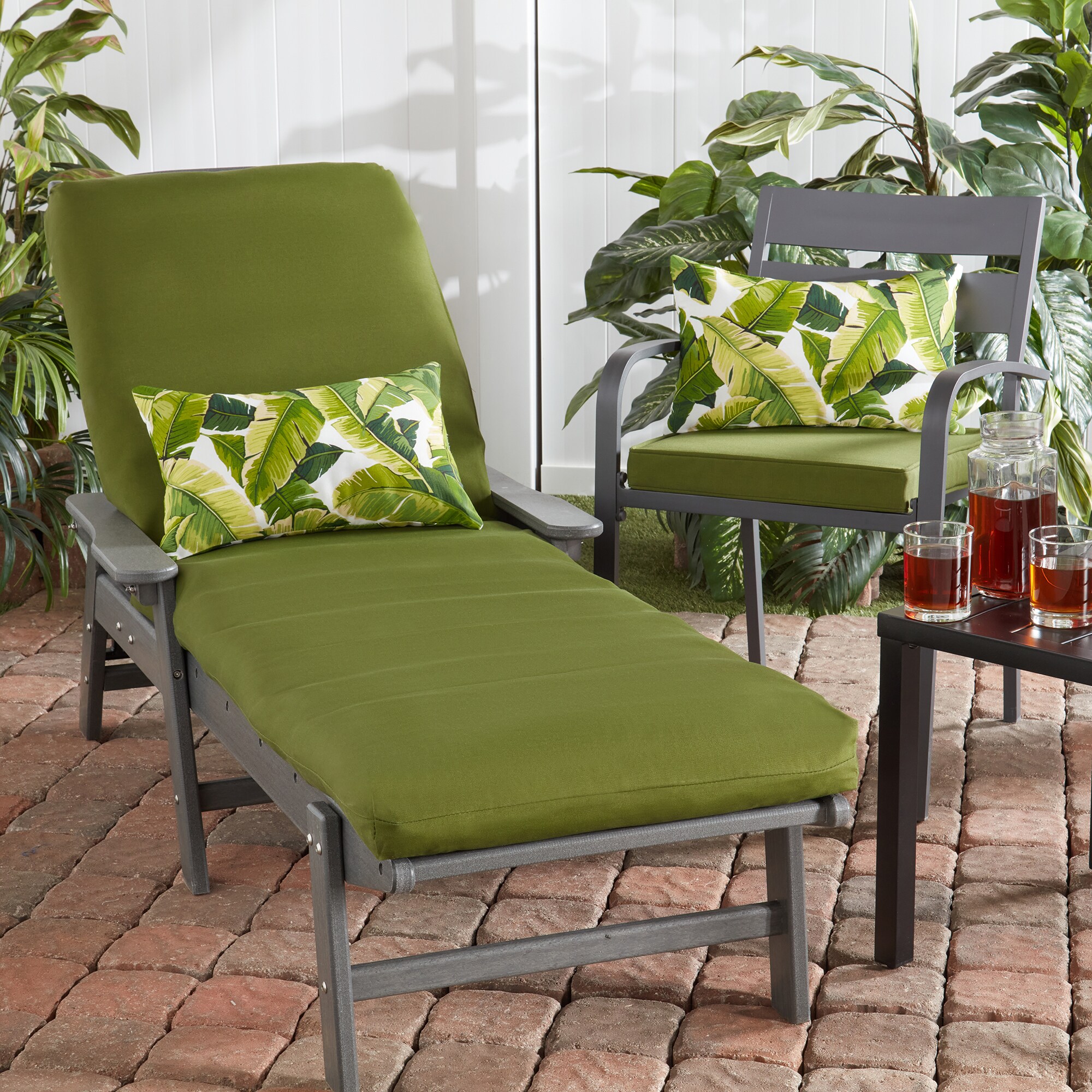 Greendale Home Fashions Outdoor 44in x 23in Hunter Green Patio Chaise