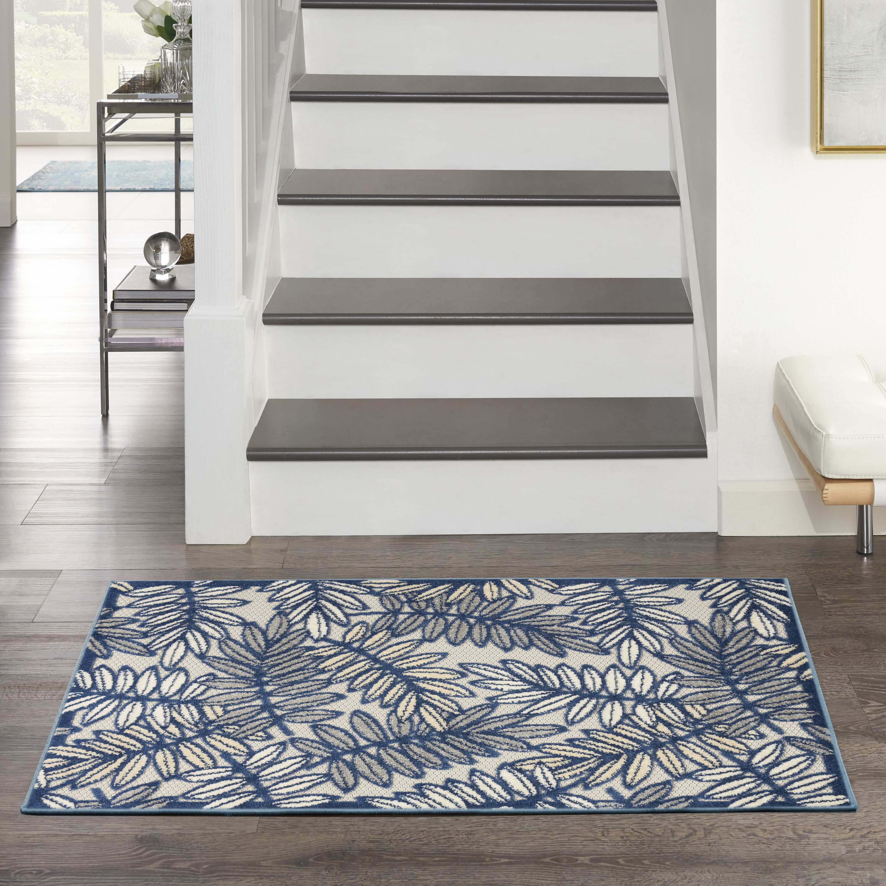 Nourison 099446827739 Aloha 3 x 4 (ft) Loomed Polypropylene Ivory/Navy Rectangular Indoor/Outdoor Floral/Botanical Tropical Area rug
