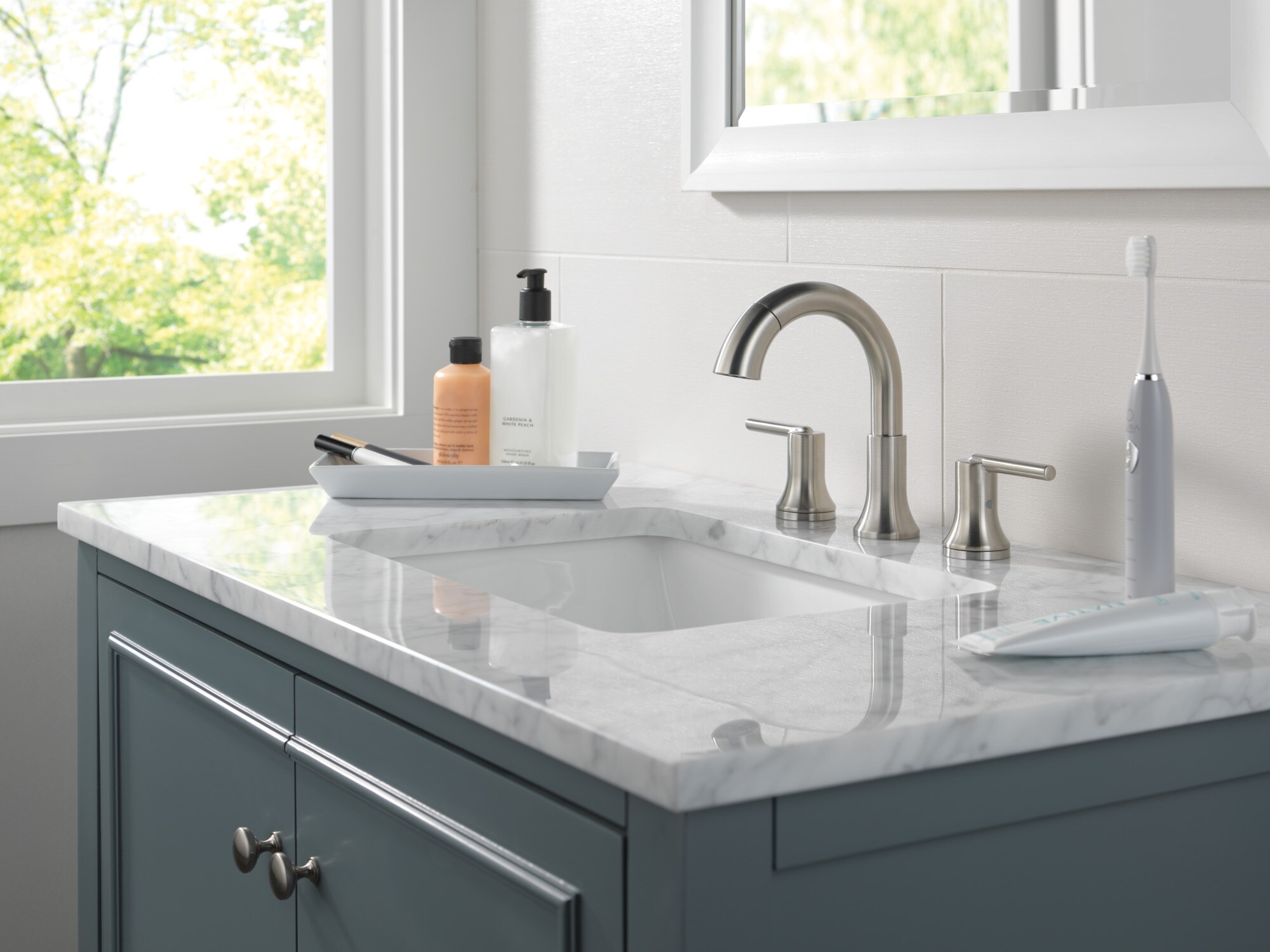 Delta 3559-SSPD-DST Lavatory-Faucets - View #12