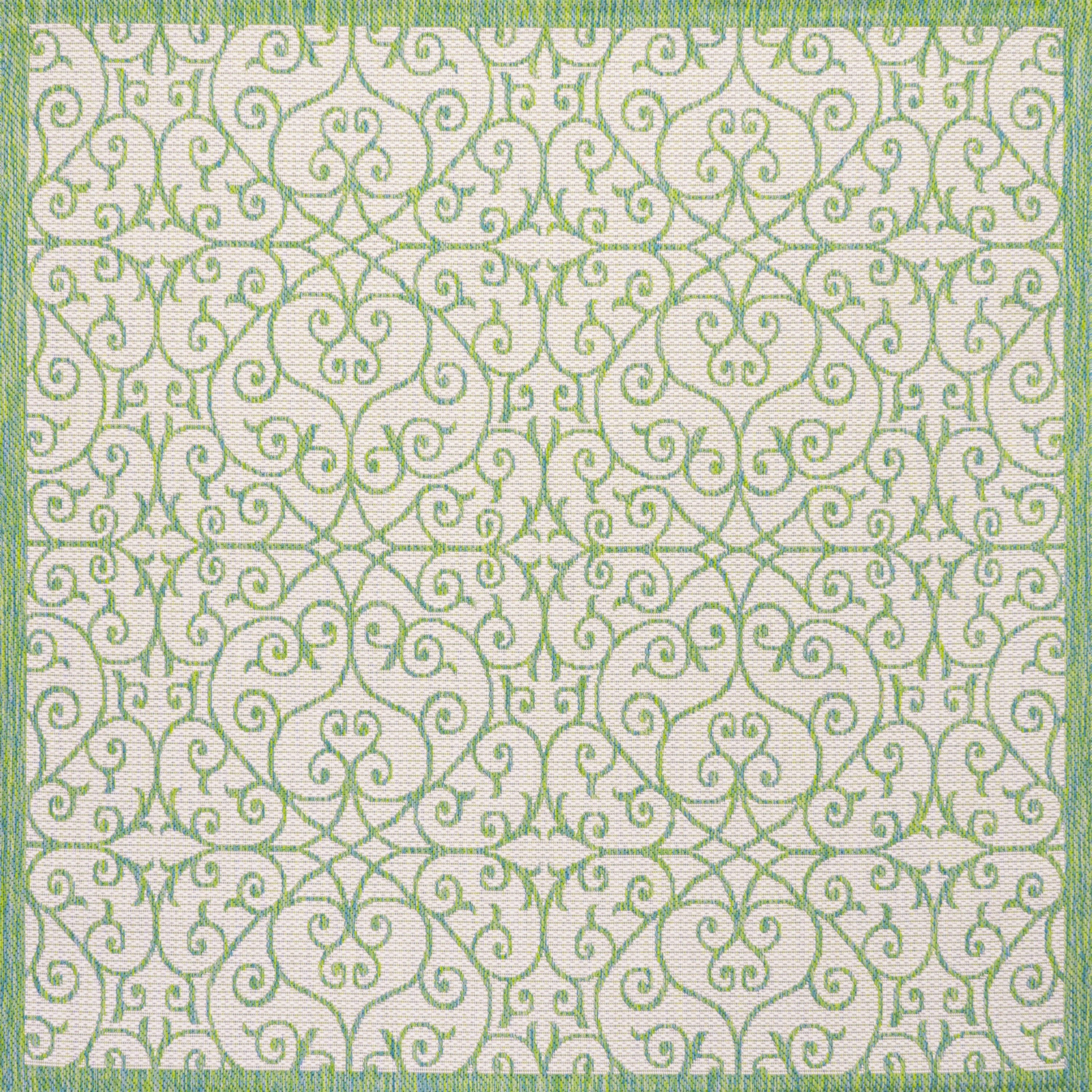 Vintage Filigree Cream/Green 5' Square Indoor/Outdoor Synthetic Rug