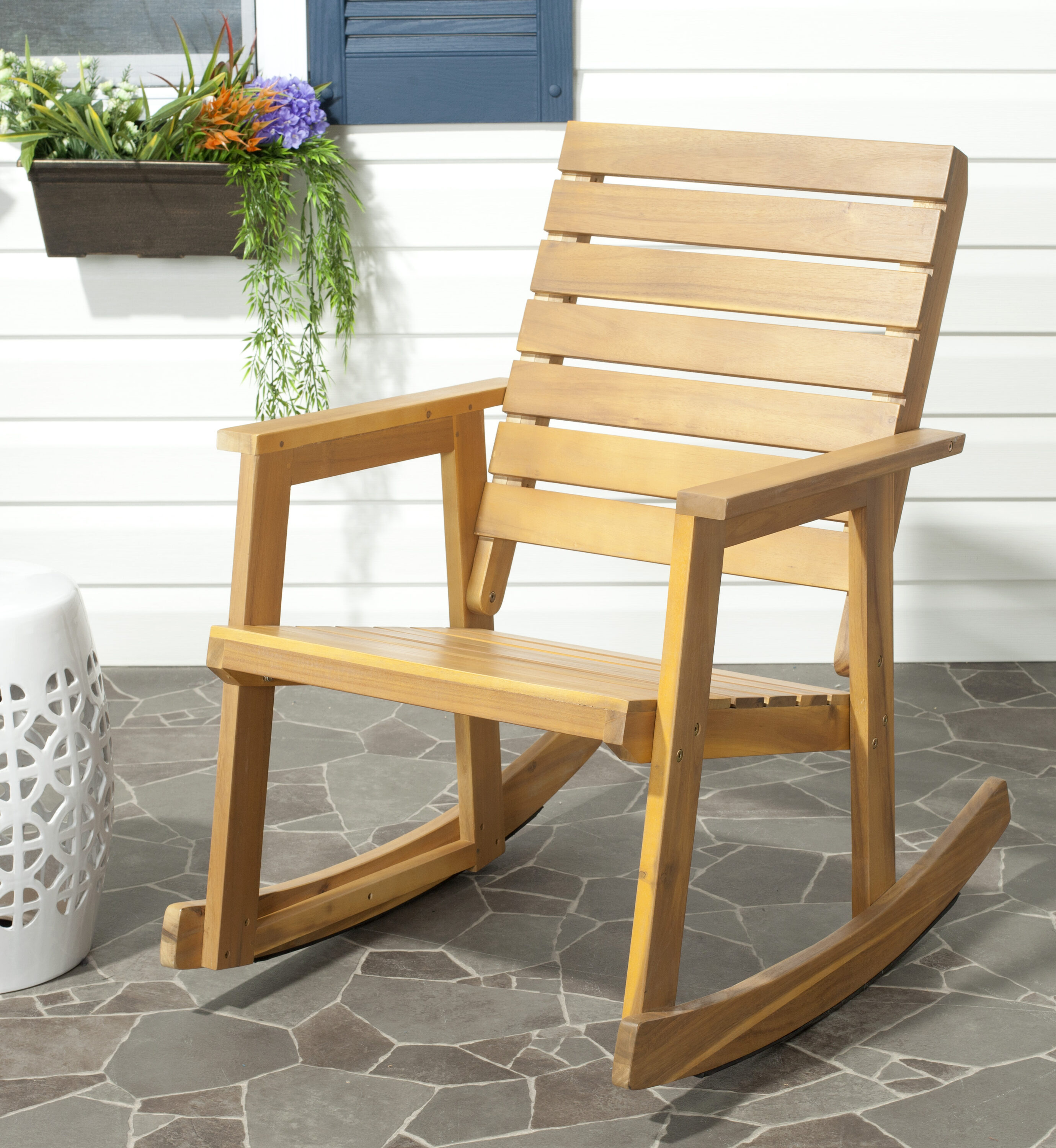 Safavieh FOX6702B Patio-Chairs - View #4