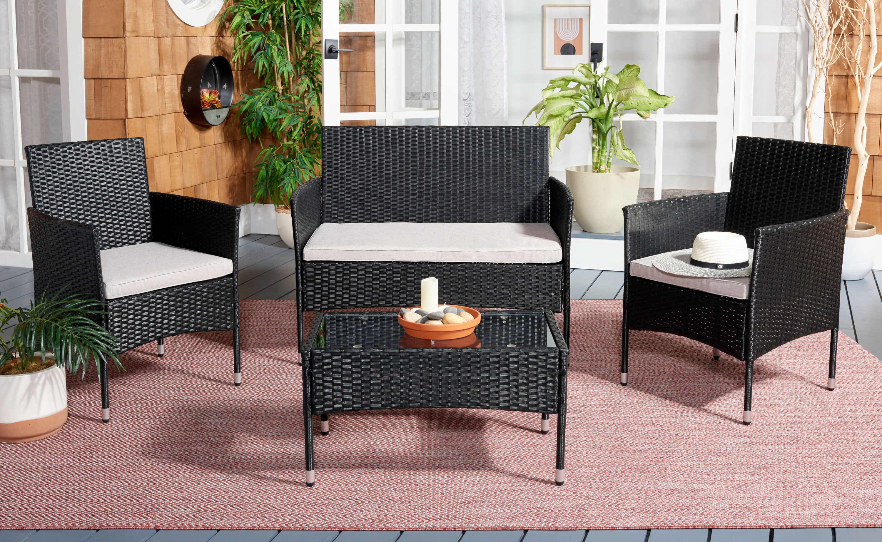 Safavieh PAT7504E Abdul 4 Wicker Patio Conversation Set with Cushions