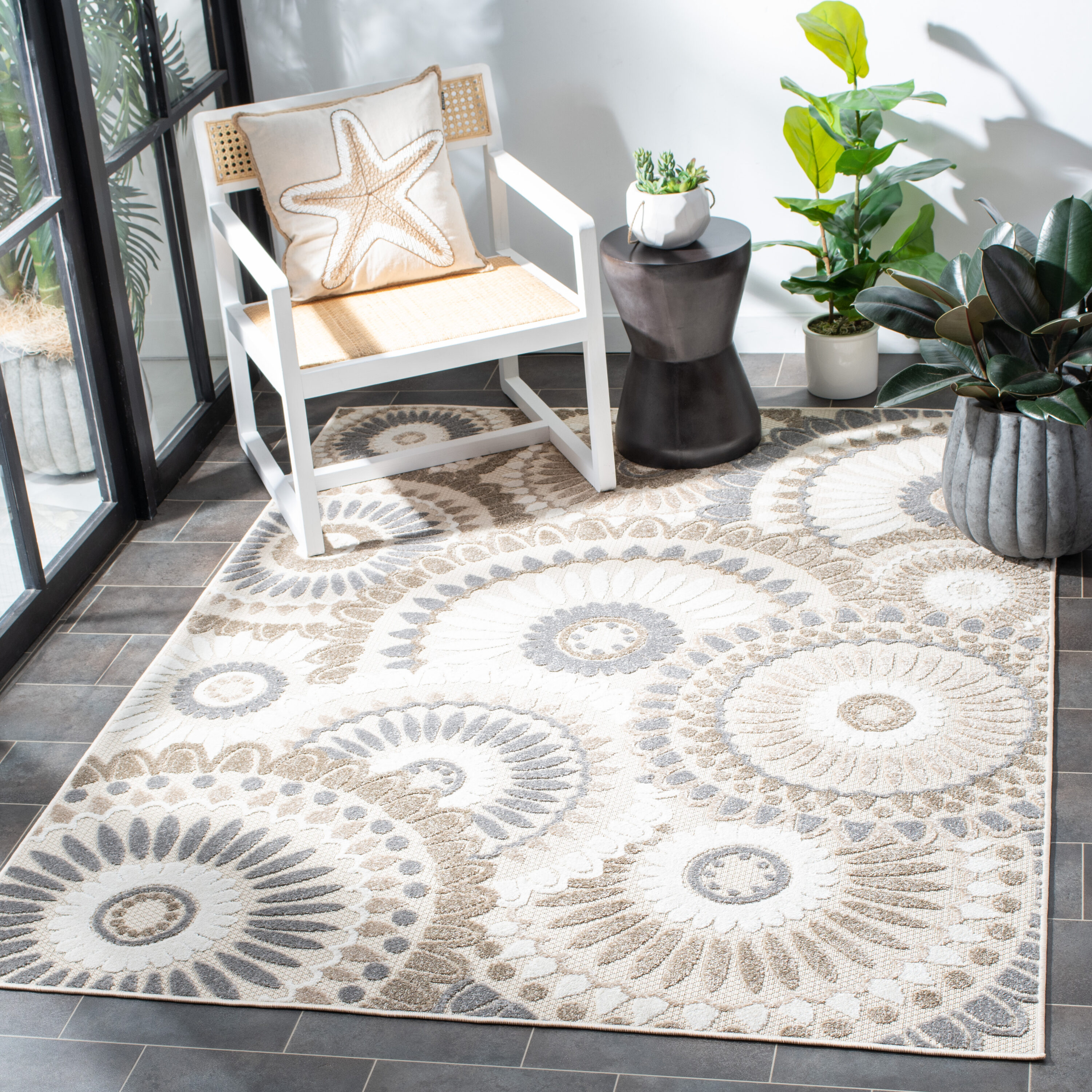 Safavieh CBN382F-5 Cabana 5 x 8 (ft) Loomed Synthetic Gray/Ivory Rectangular Indoor/Outdoor Floral Tropical Area rug