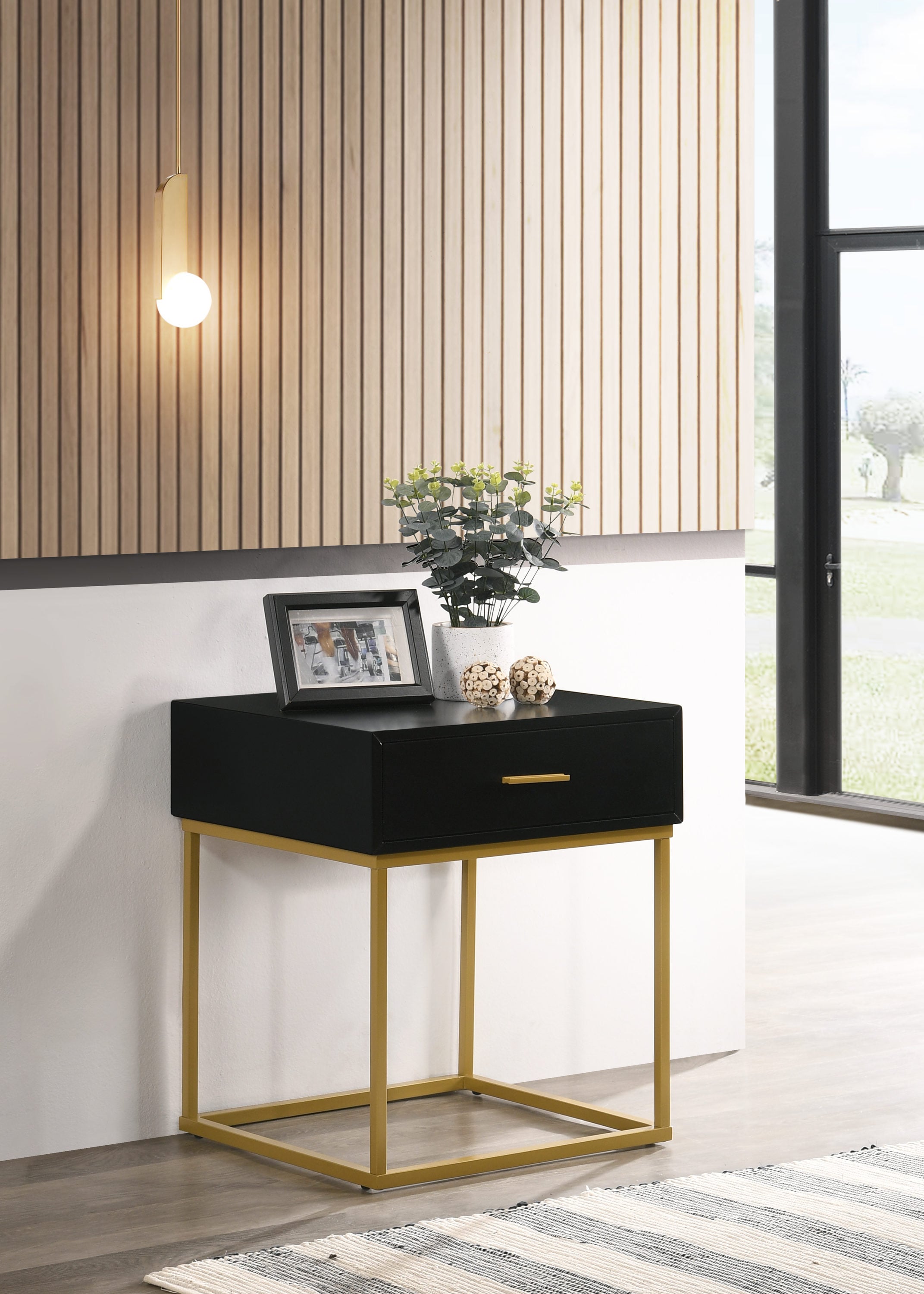 LuXeo LOW-1D3161-BLK nightstands - View #3