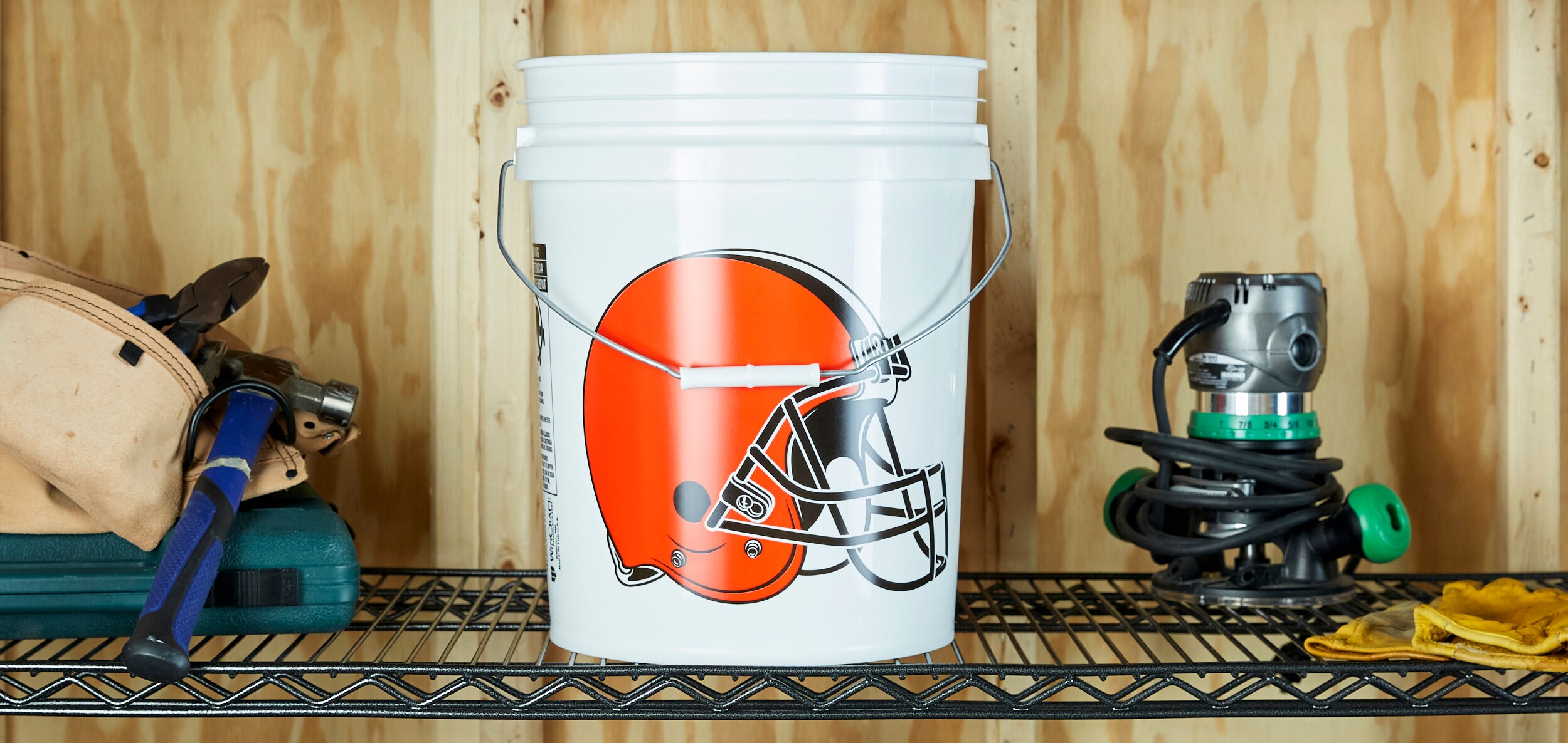 WinCraft Sports Cleveland Browns 5 GAL Bucket 1-Gallon Plastic