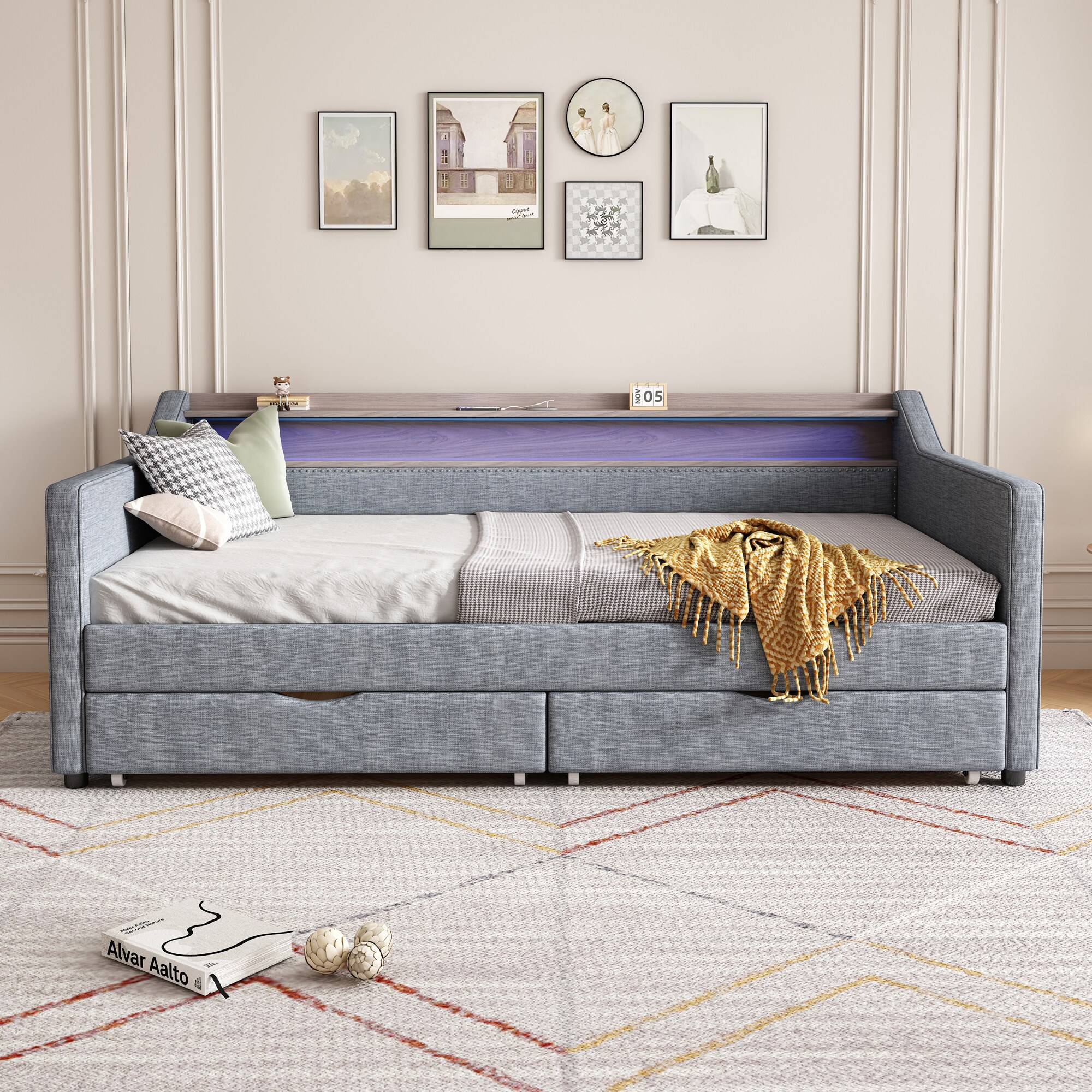 Runesay XI56 futons - View #4