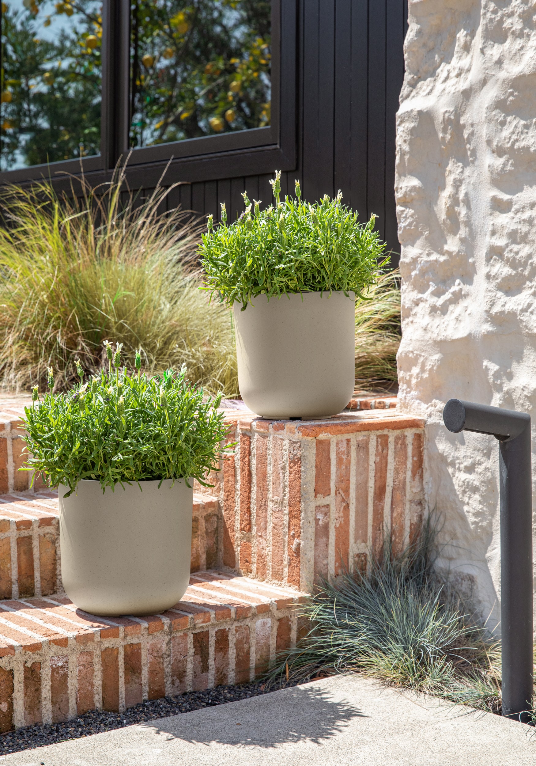 Veradek KNV10T-2PK Planter-Window-Box - View #4
