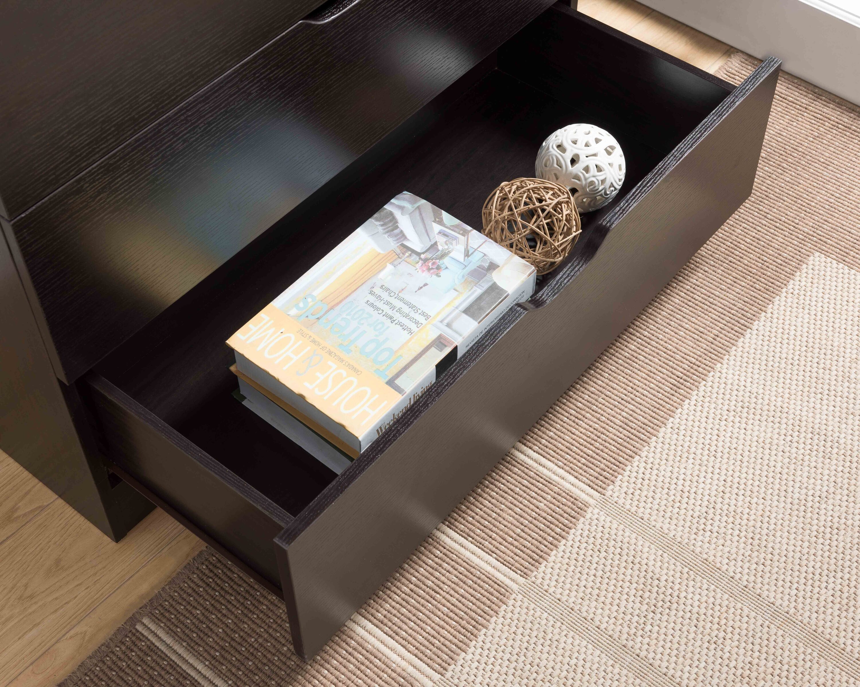 Flynama L-130480 dressers - View #6