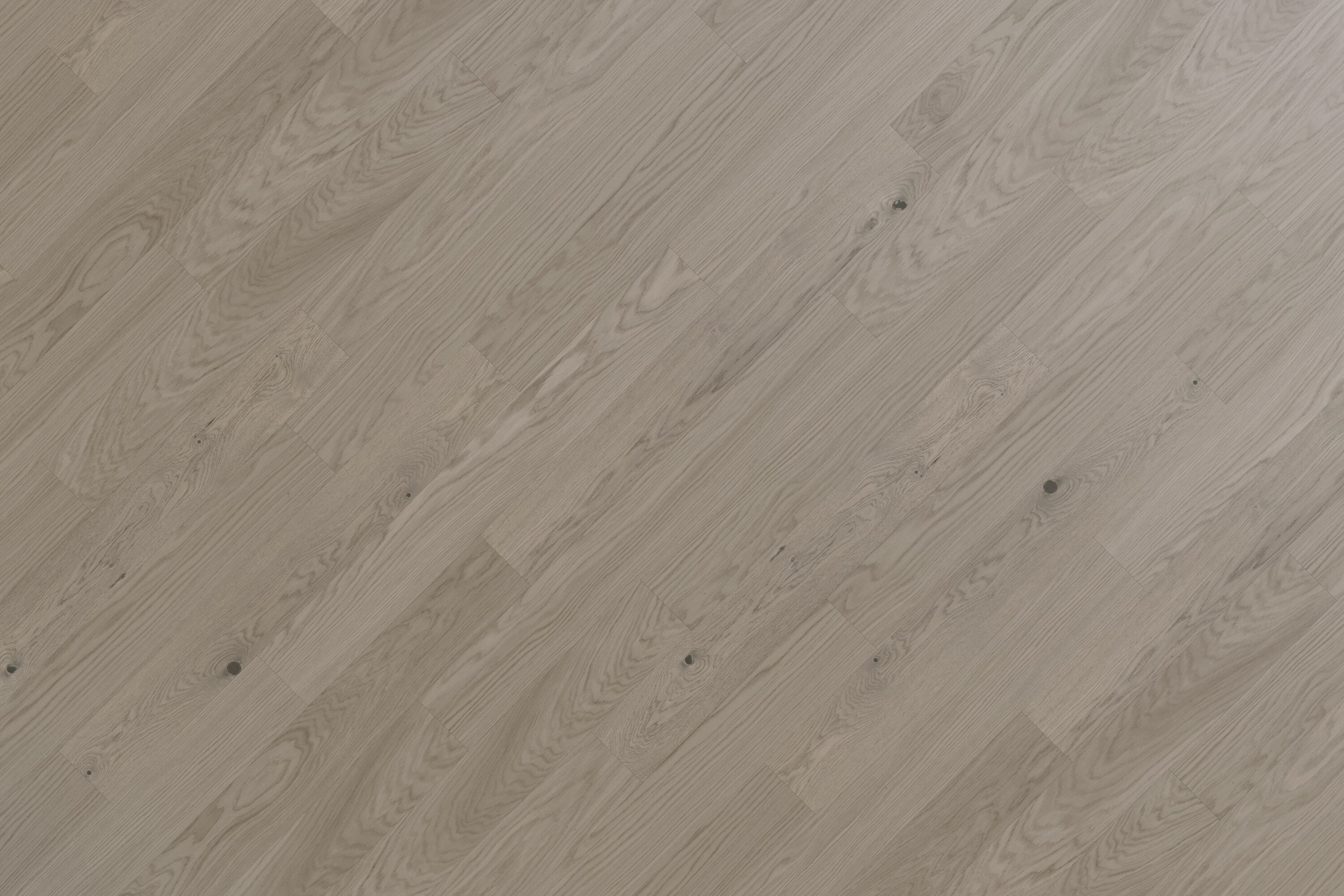 Flooret Flooret Silvan Lyon 6-in Resilient Hardwood Flooring - European White Oak, Durable, Pet-Friendly, Scratch-Resistant, 6-in x 46-in Premium Design-Forward Planks for DIY and Professional Install
