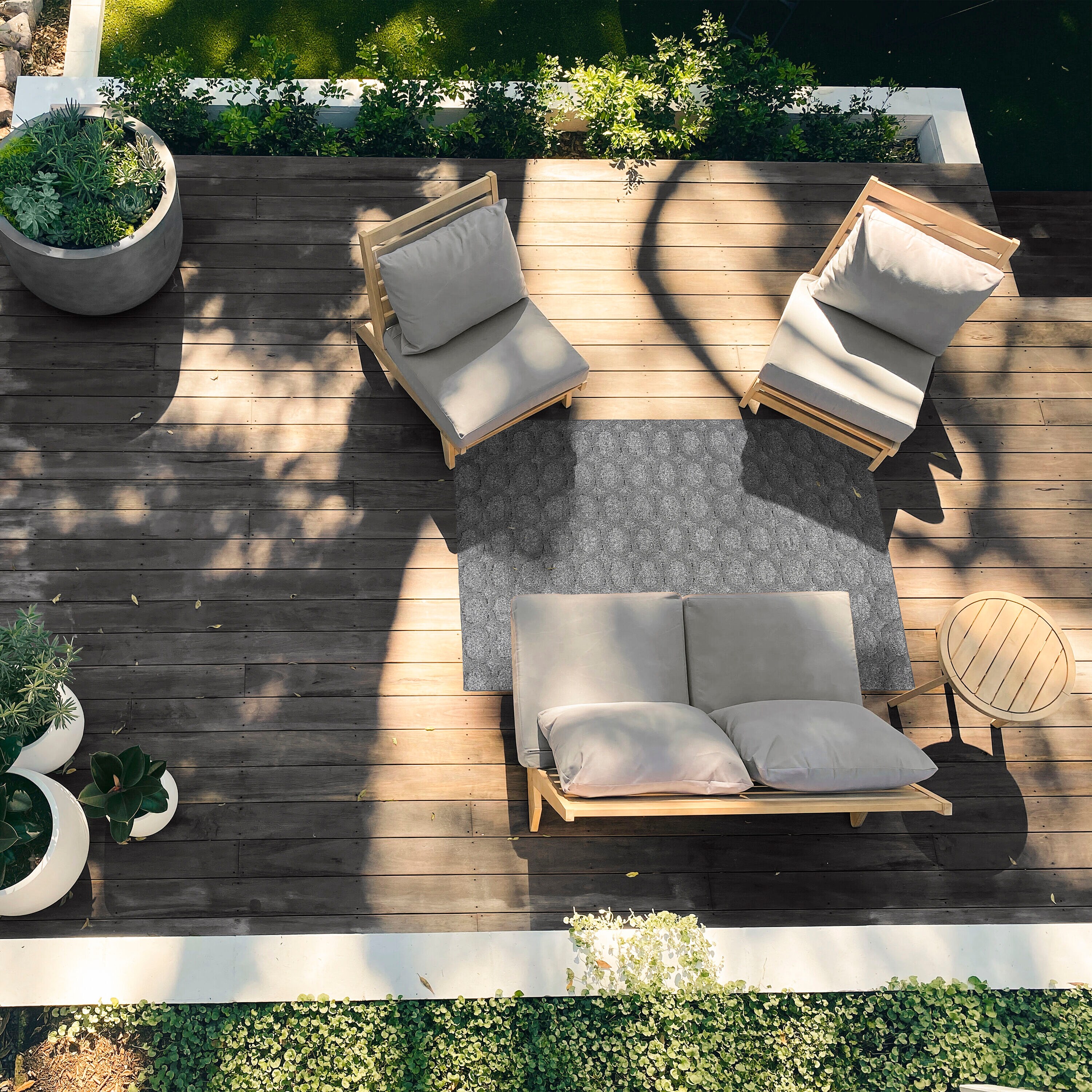 Garland Rug CL100M048072GG5 Garden Trellis 4 x 6 (ft) Tufted Polypropylene Heather Gray Rectangular Indoor/Outdoor Geometric Throw rug
