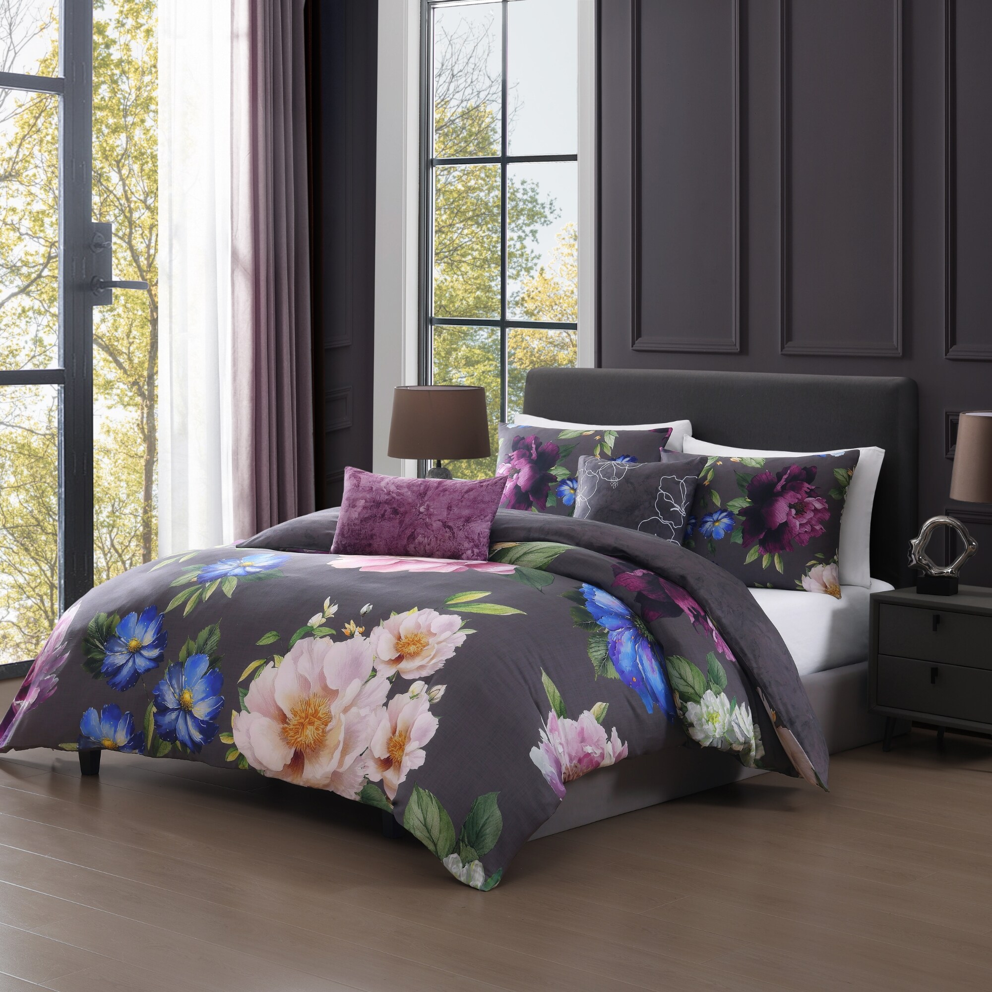 Elegant Blossoms Gray Cotton Queen Reversible Comforter Set
