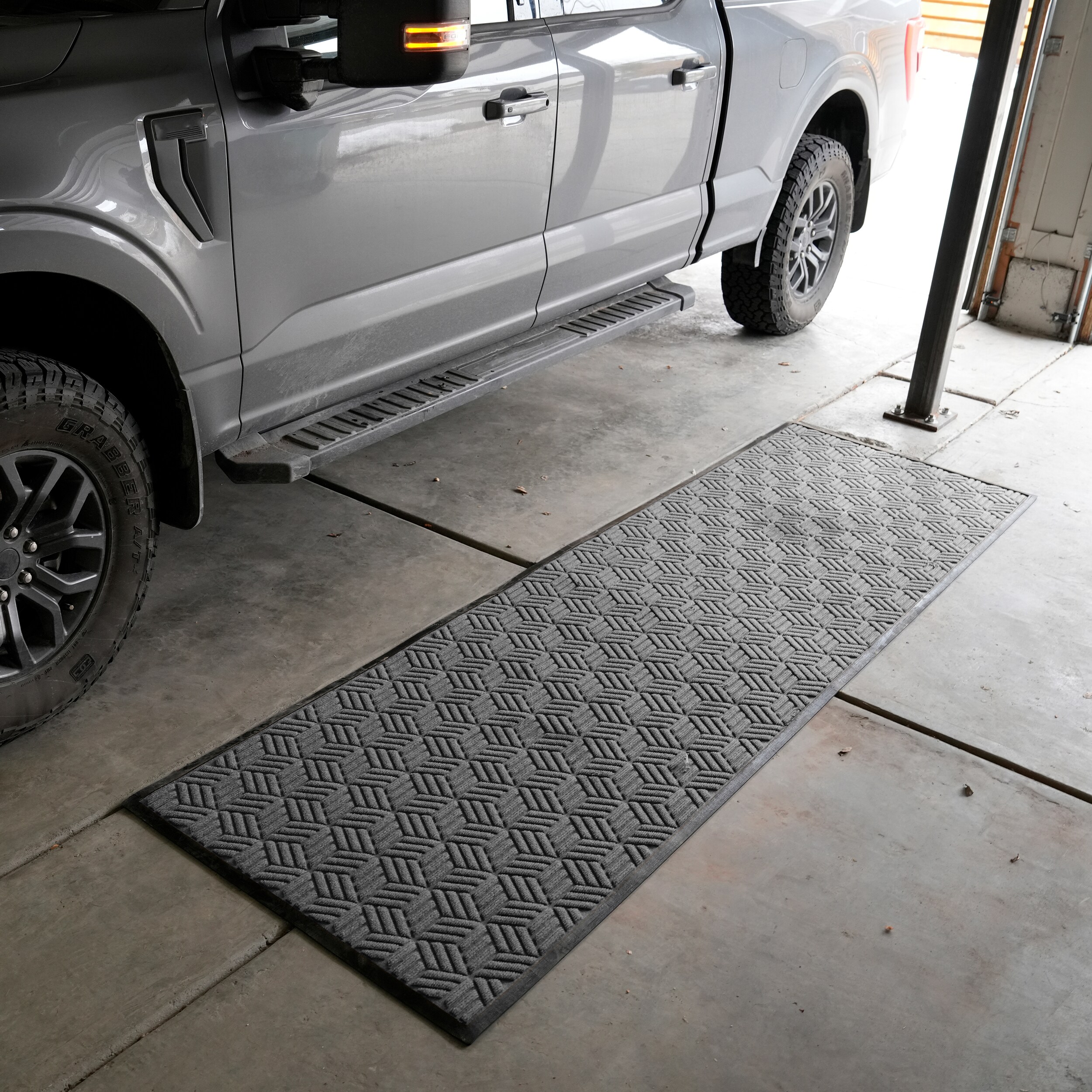 Bungalow Flooring 20948570038 Mats-Cat - View #3