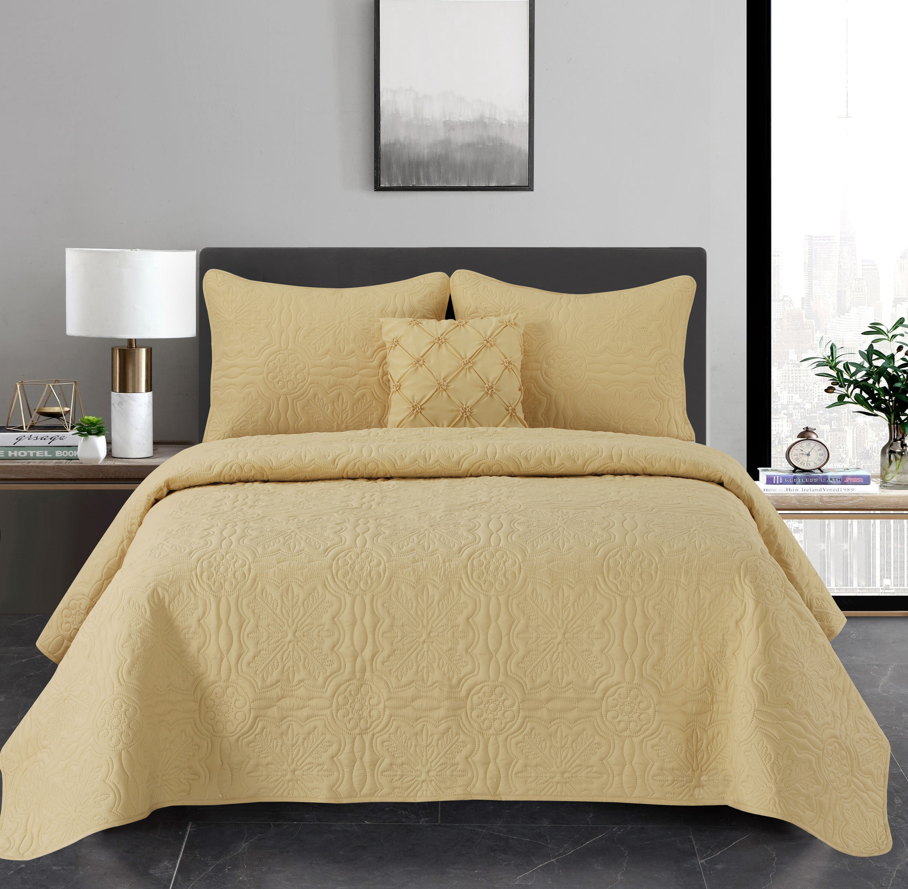 Grand Avenue 4-Piece Yellow Queen Quilt Set in the Bedding Sets ...