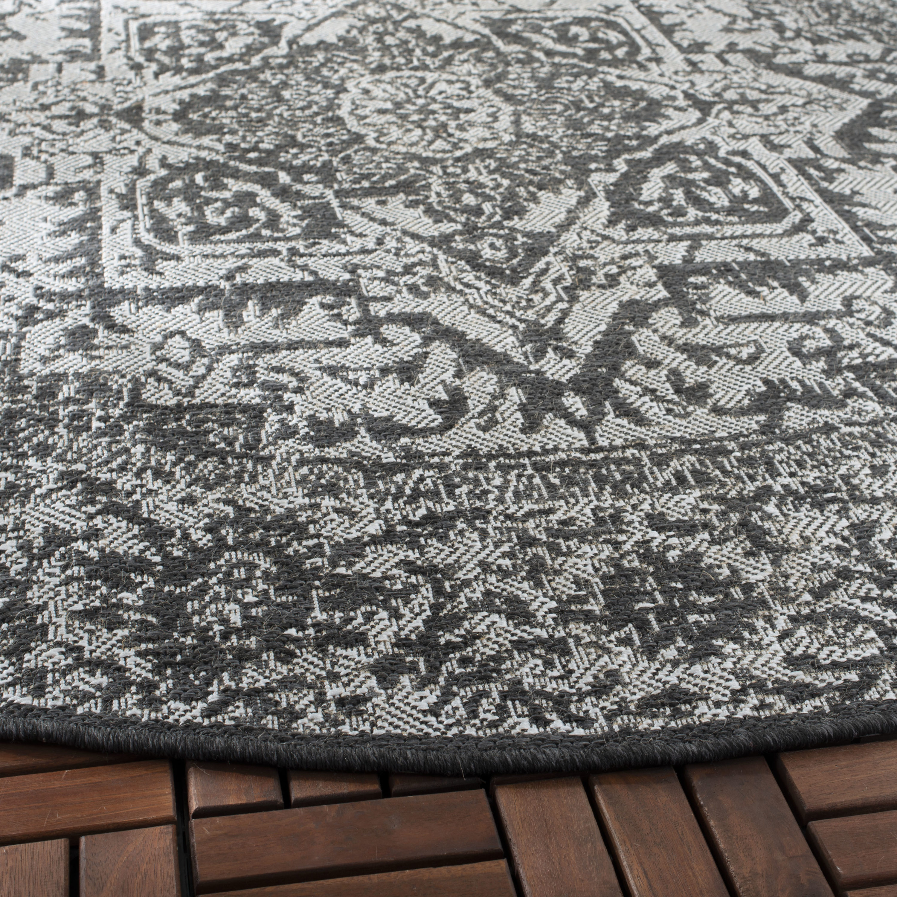 Safavieh BHS139A-6R rugs - View #3