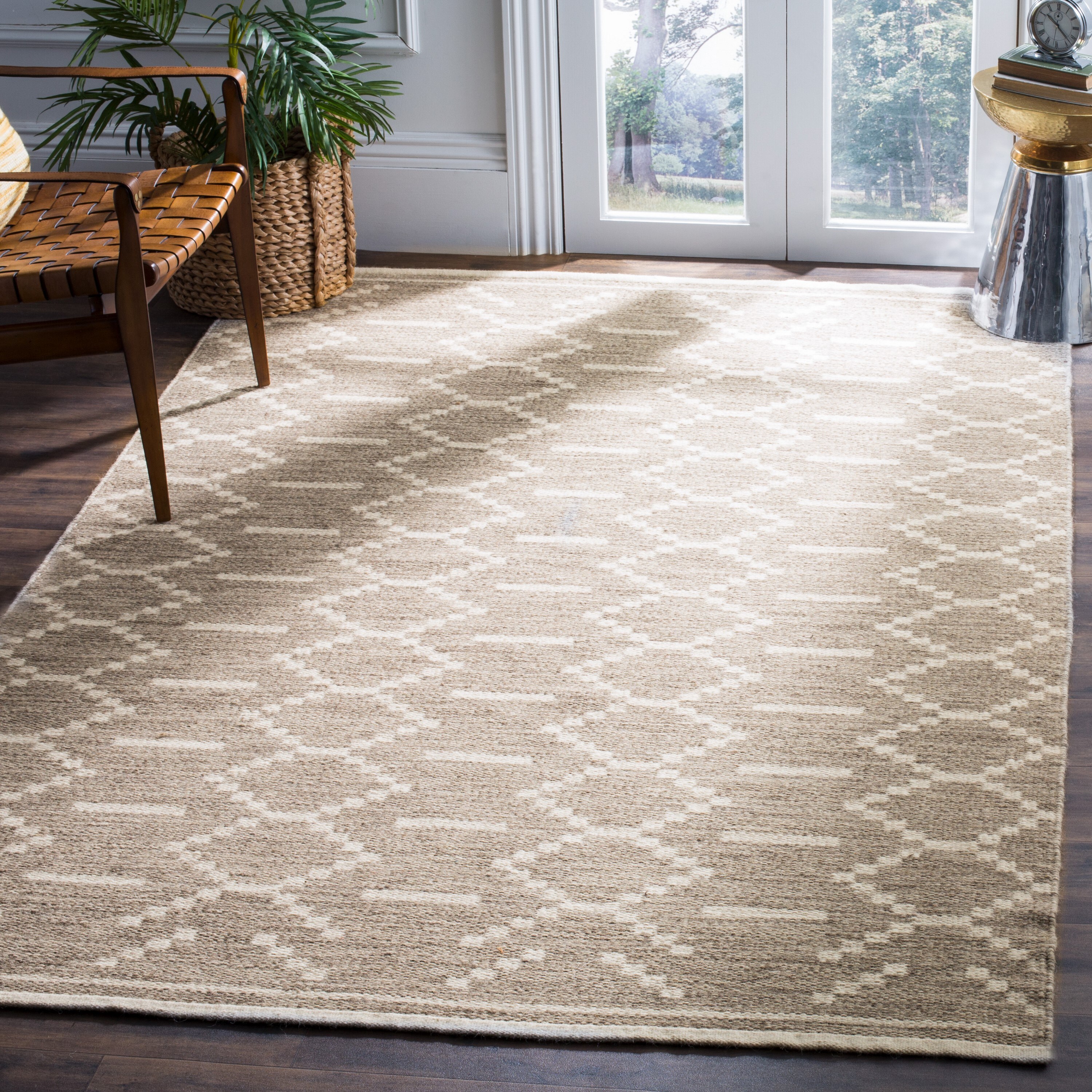 Marrin Hand-Knotted Ivory Wool Area Rug 9'x12