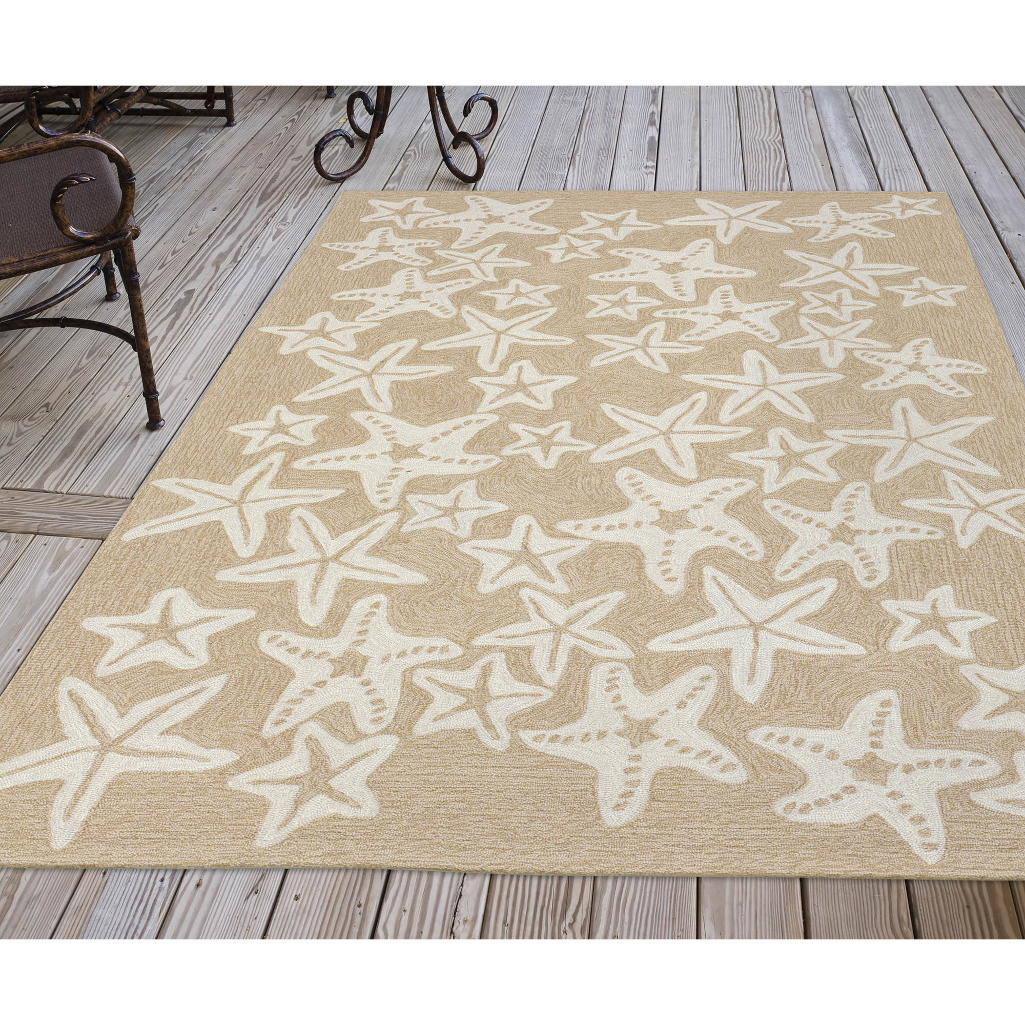 Coral Motif Neutral Synthetic 5' x 7' Hand-Tufted Area Rug