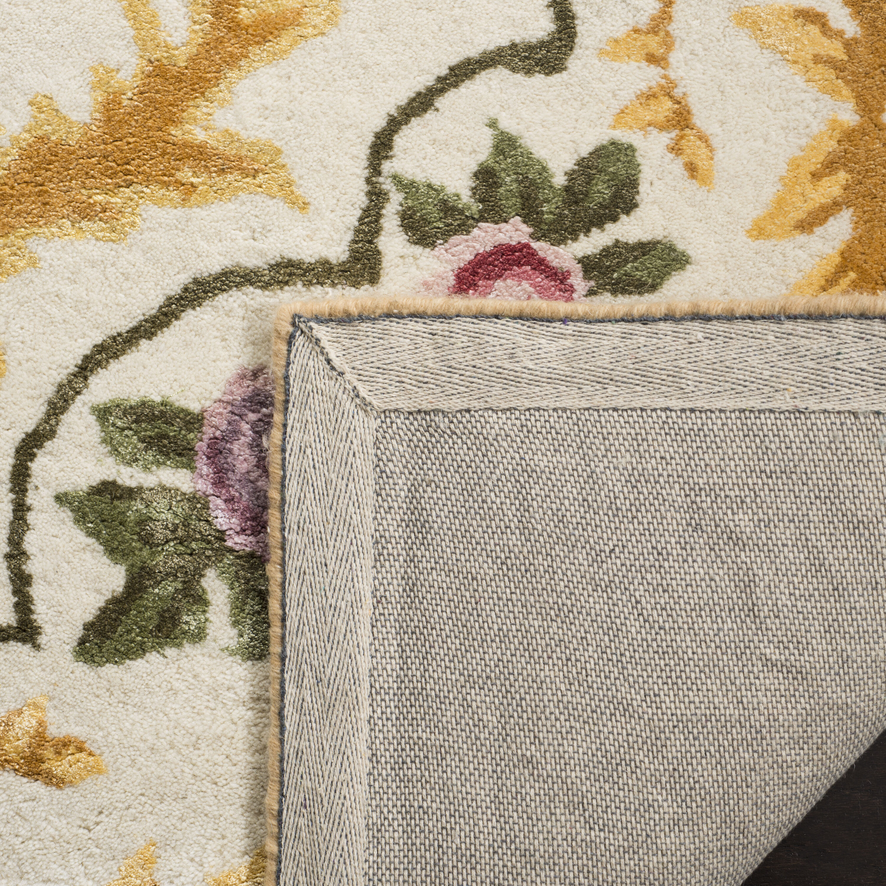 Safavieh SAV609A-210 rugs - View #3