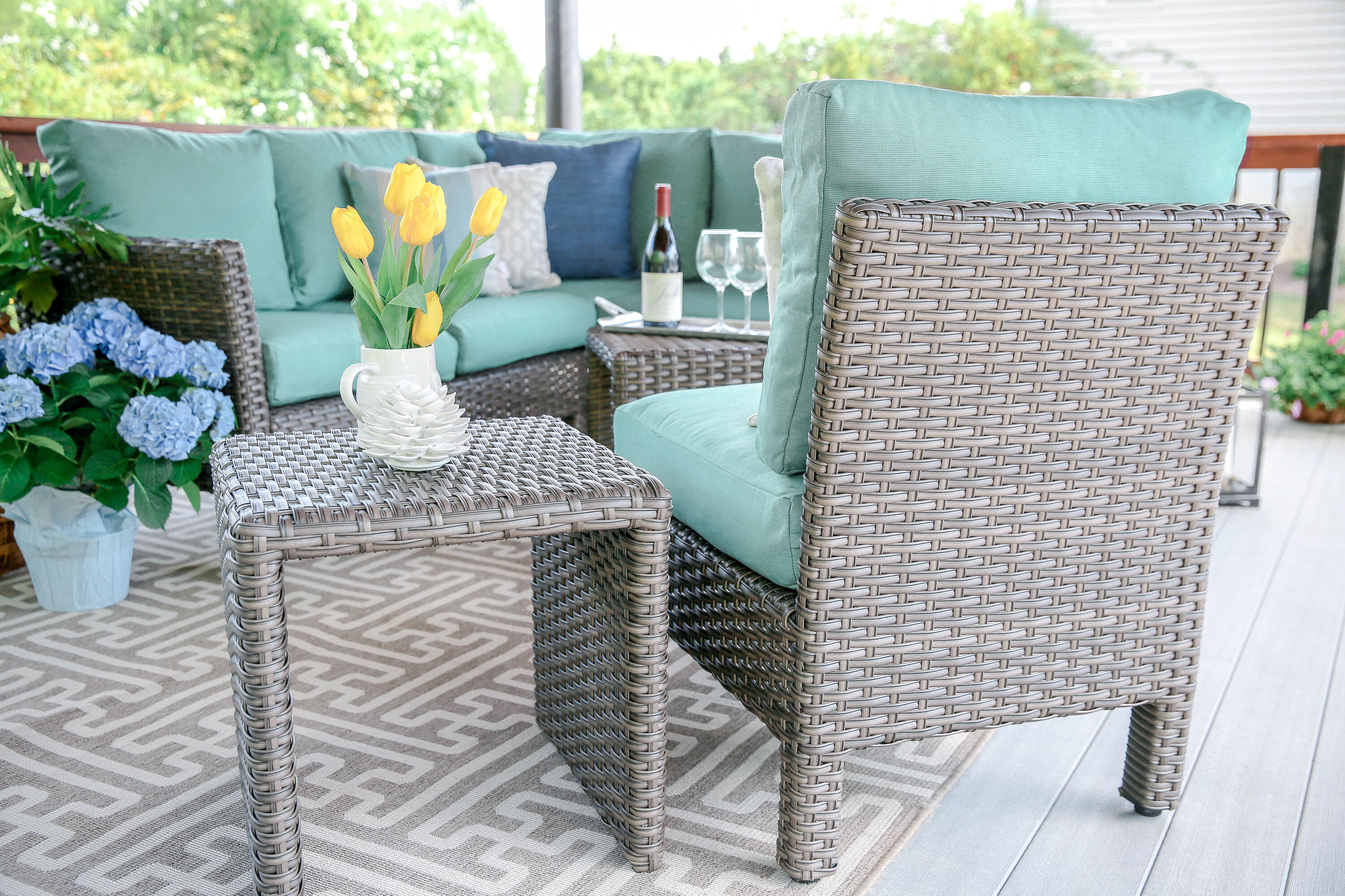 Leisure Made 768943-BLU Patio-Sofas-Daybeds - View #3
