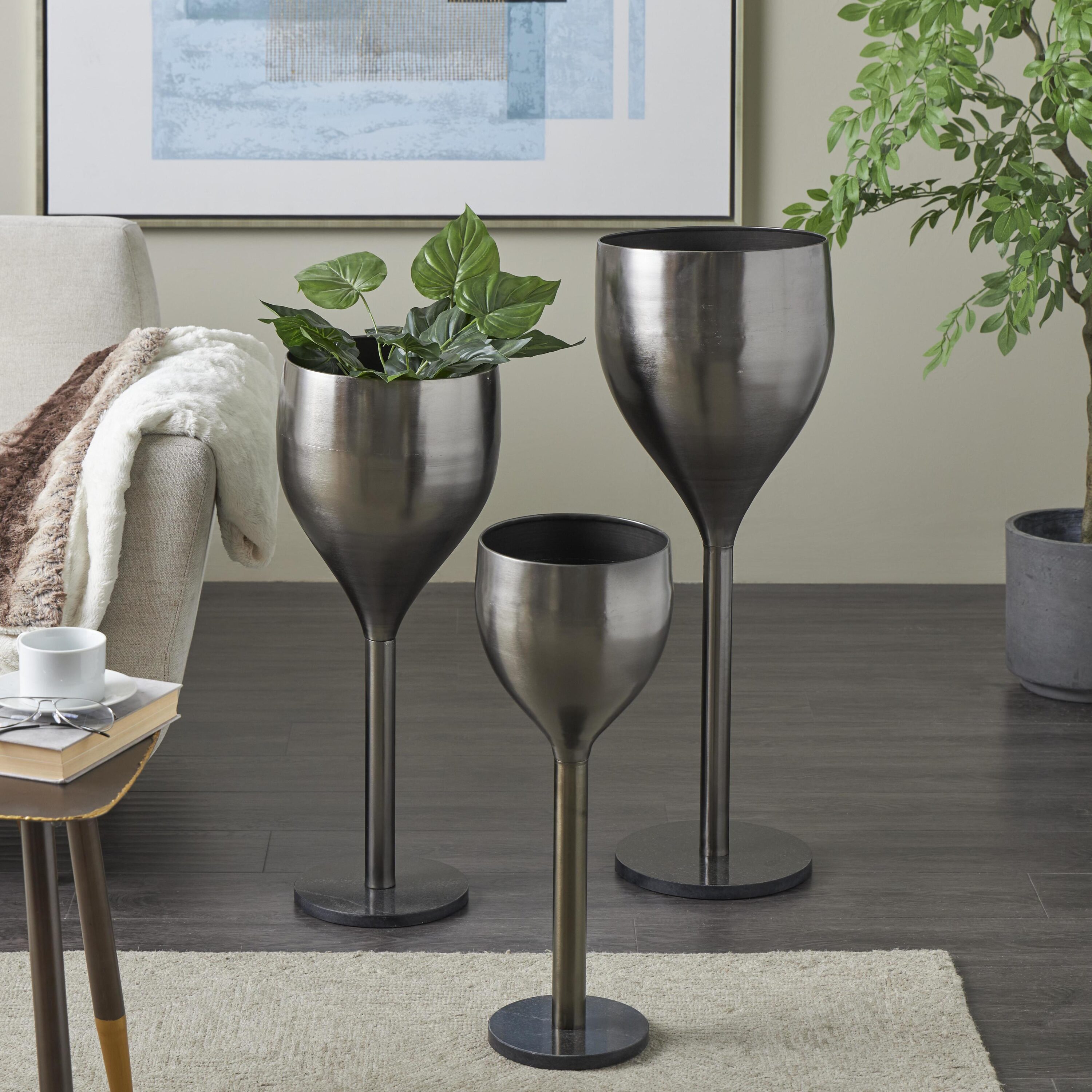 Grayson Lane 823364 3 -Pack 10.75-in W x 27.25-in H x 10.75-in D Silver Metal Indoor/Outdoor Planter