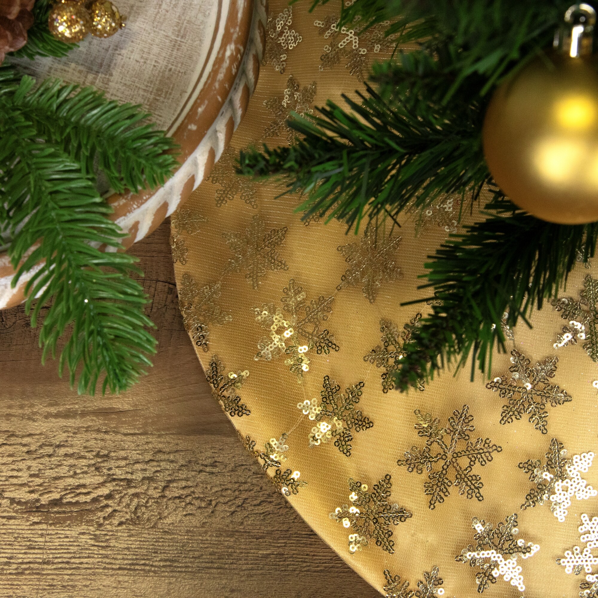 Northlight 32230539 Tree-Skirts - View #3