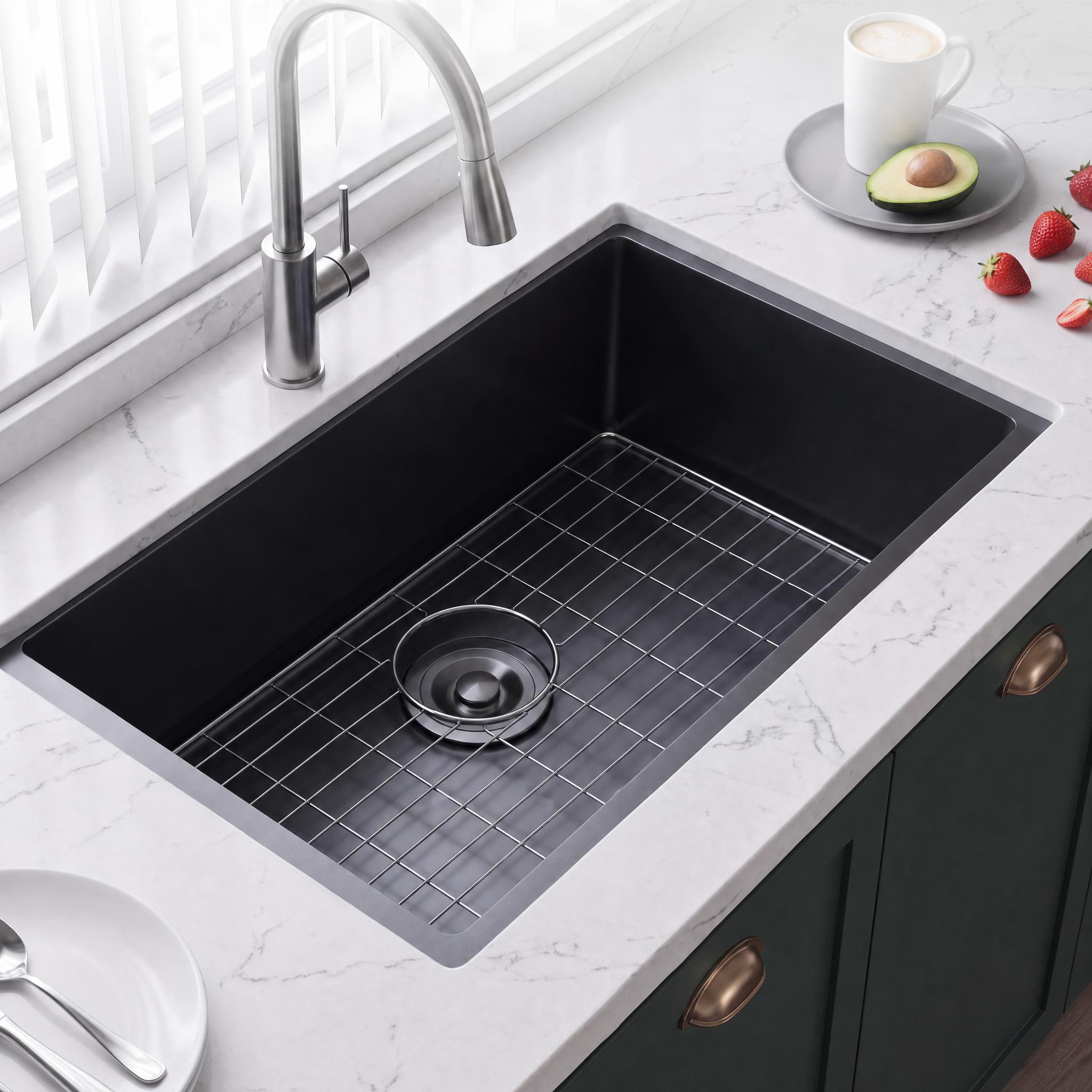 GarveeLife 26-in x 18-in Black Stainless Steel Undermount Single Bowl Kitchen Sink